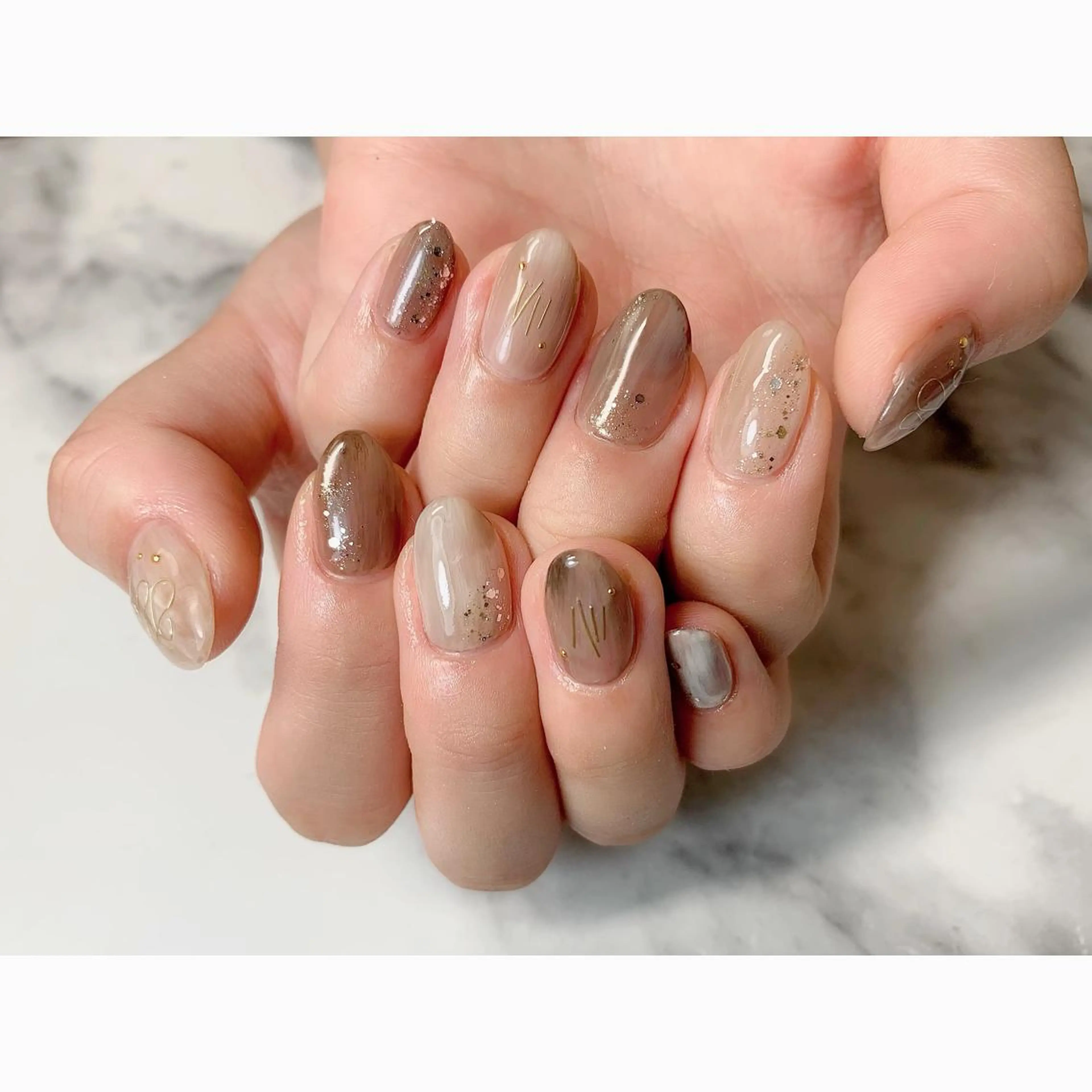 ネイル ニュアンスネイル nailsalon maluriのネイルデザイン