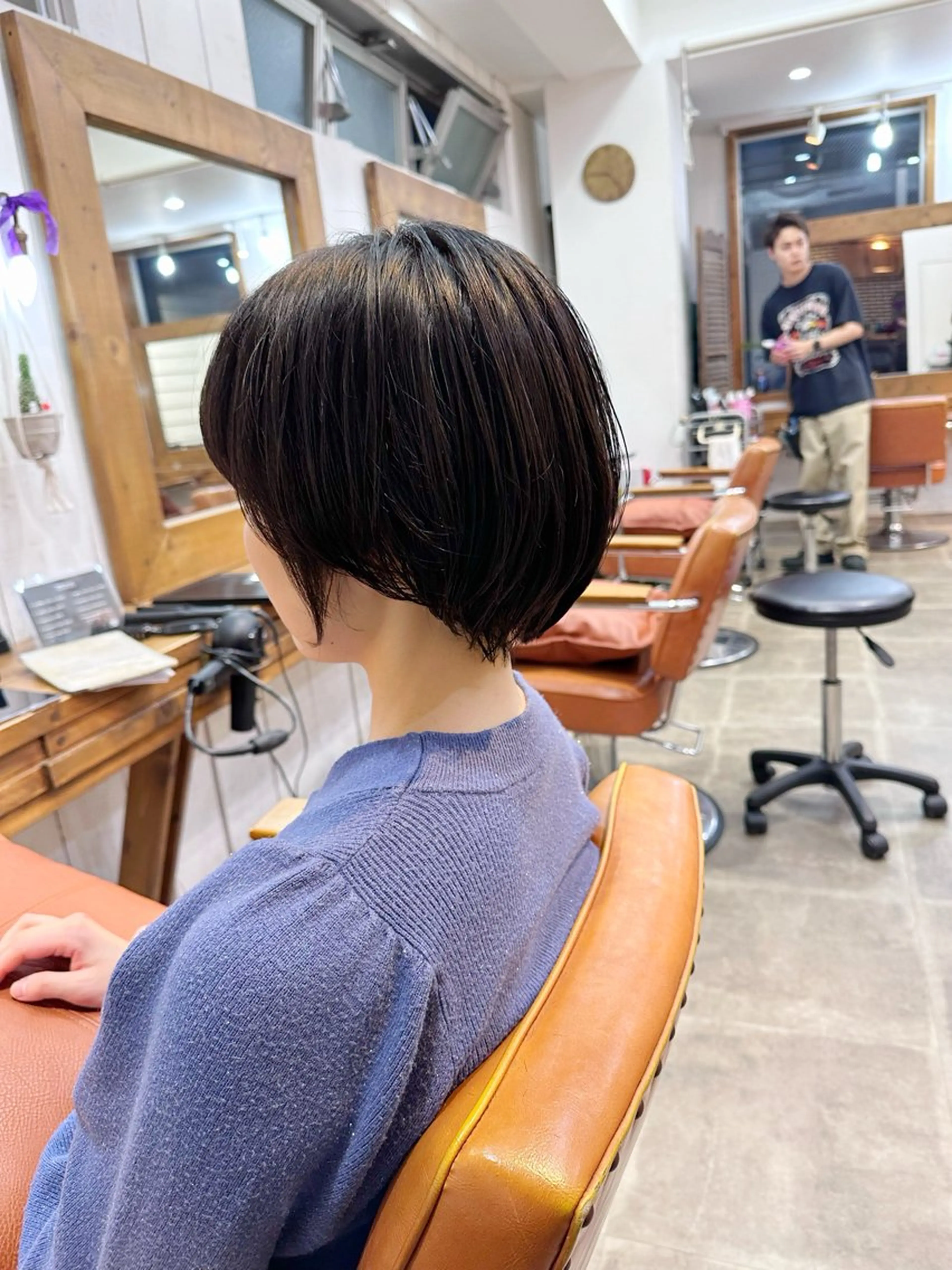 ショート ショートボブ ハンサムショート ボブ くせ毛 ショートヘア カット newline銀座所属・銀座ショート/ 大人ショート/金子涼のヘアスタイル