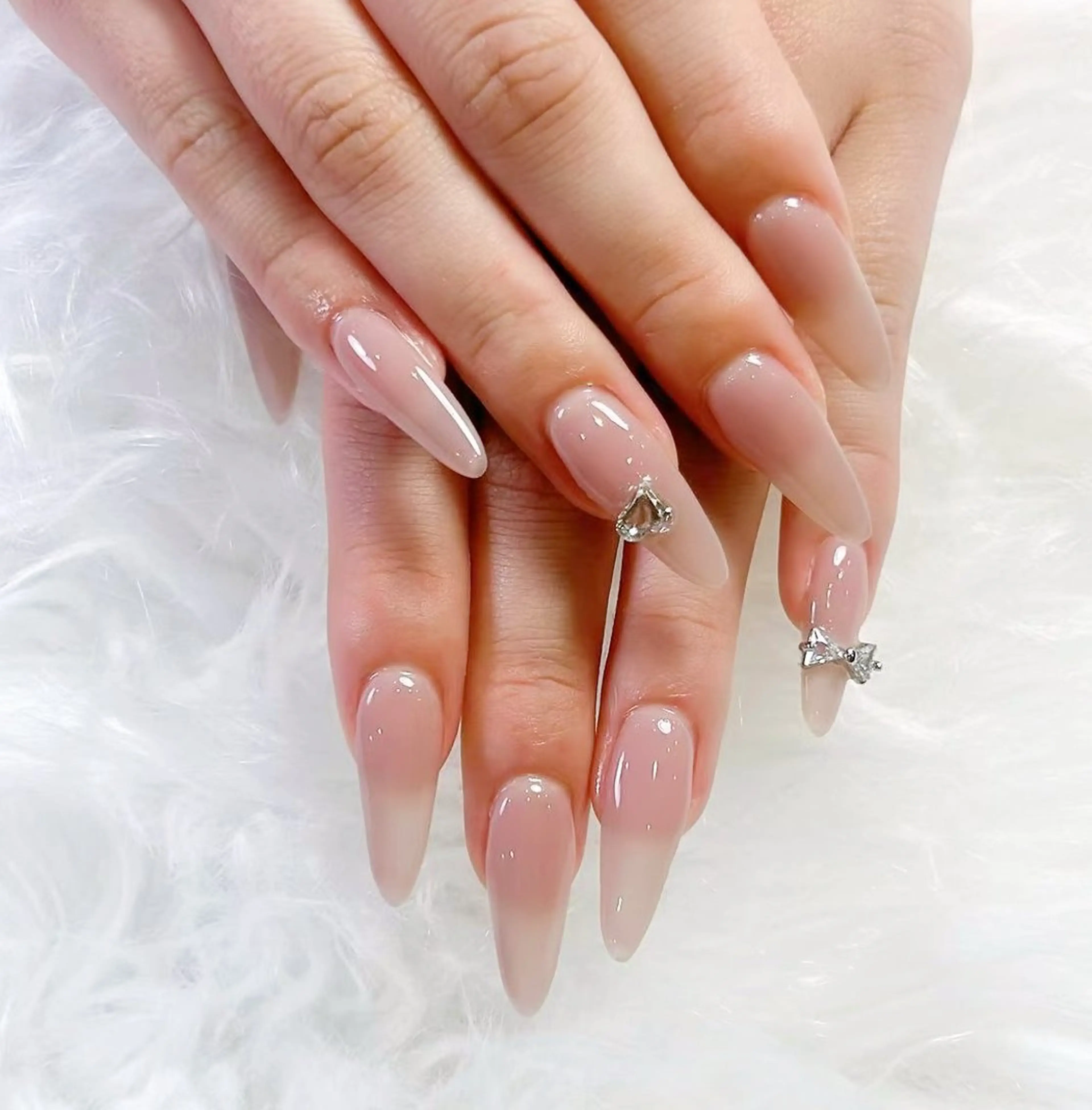 ネイル ワンカラーネイル ネイルチップ ハンドネイル Unicorn Nail原宿表参道のネイルデザイン
