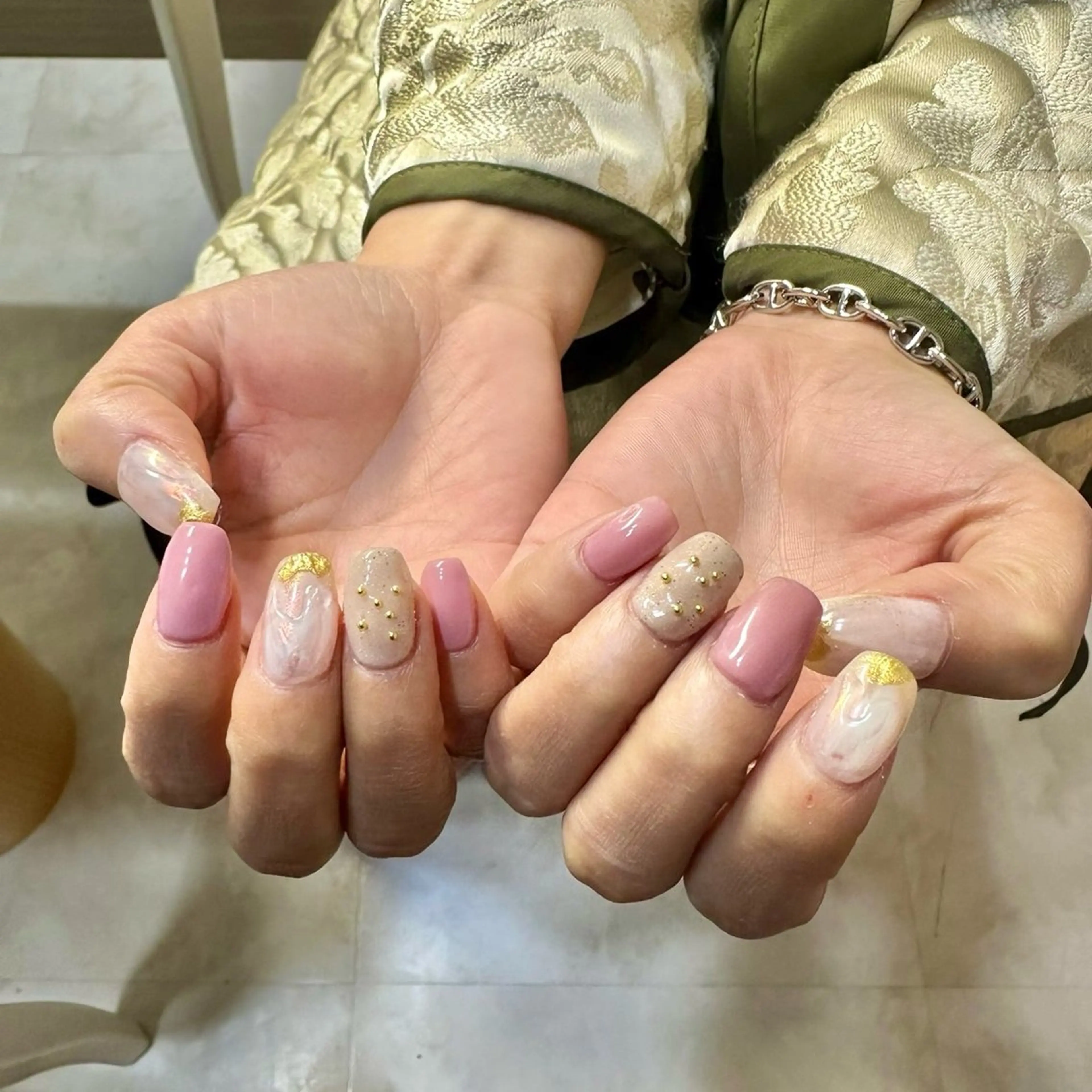 ネイル ニュアンスネイル bianca TORII🌞のネイルデザイン