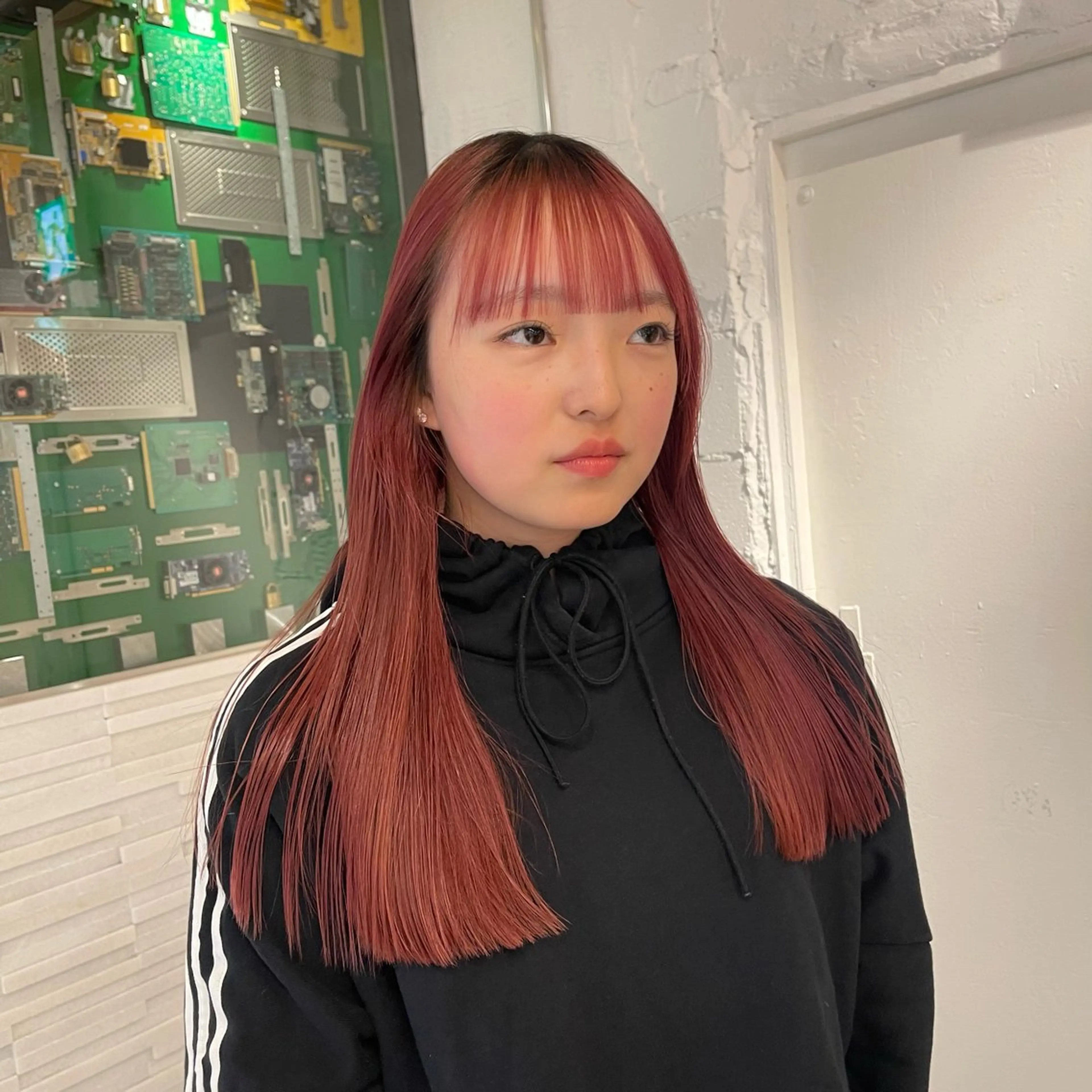 ロング カラー ヘアカラー トリートメント lunty miichiのヘアスタイル