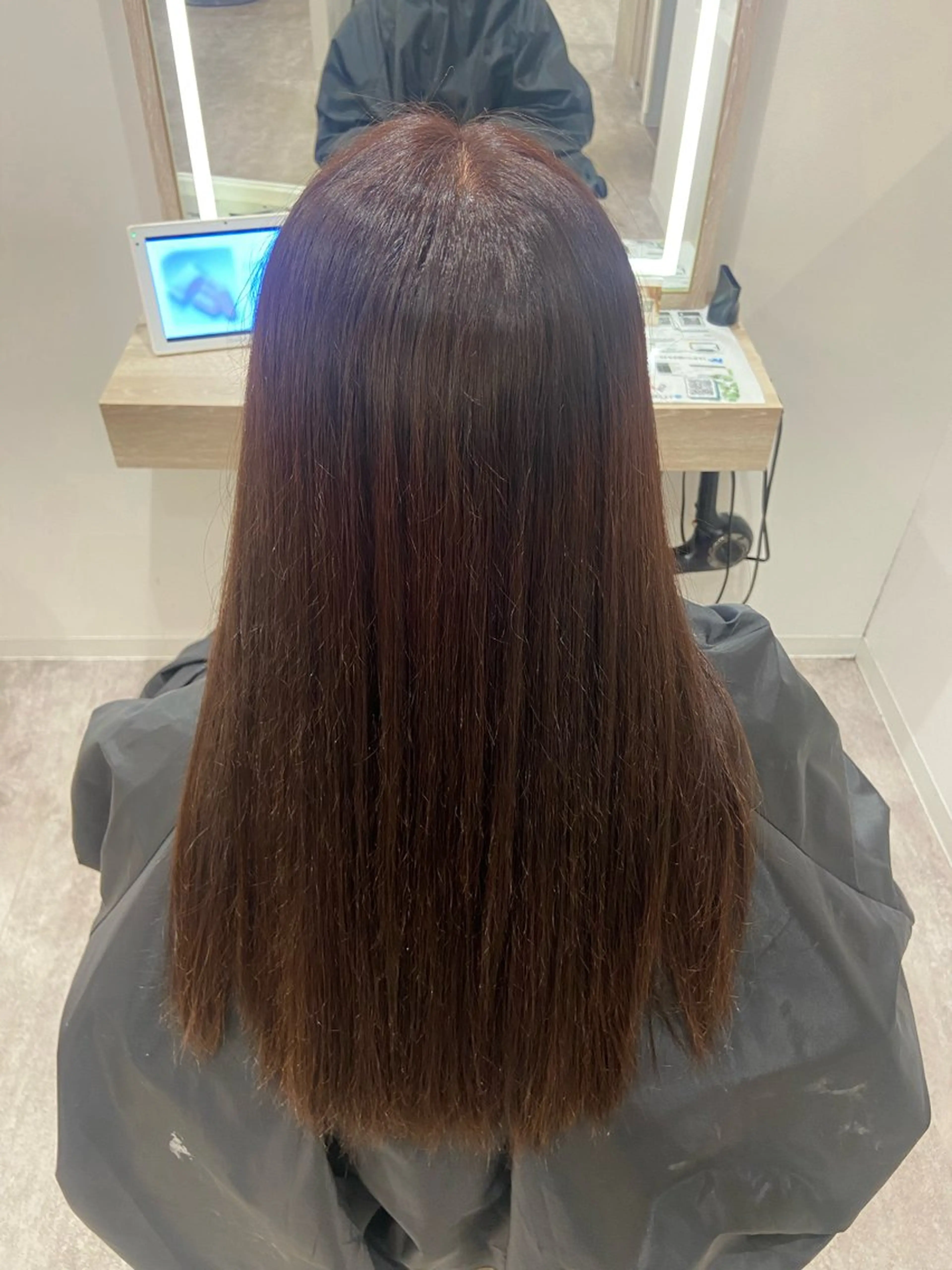 ロング 平野 利希菜のヘアスタイル