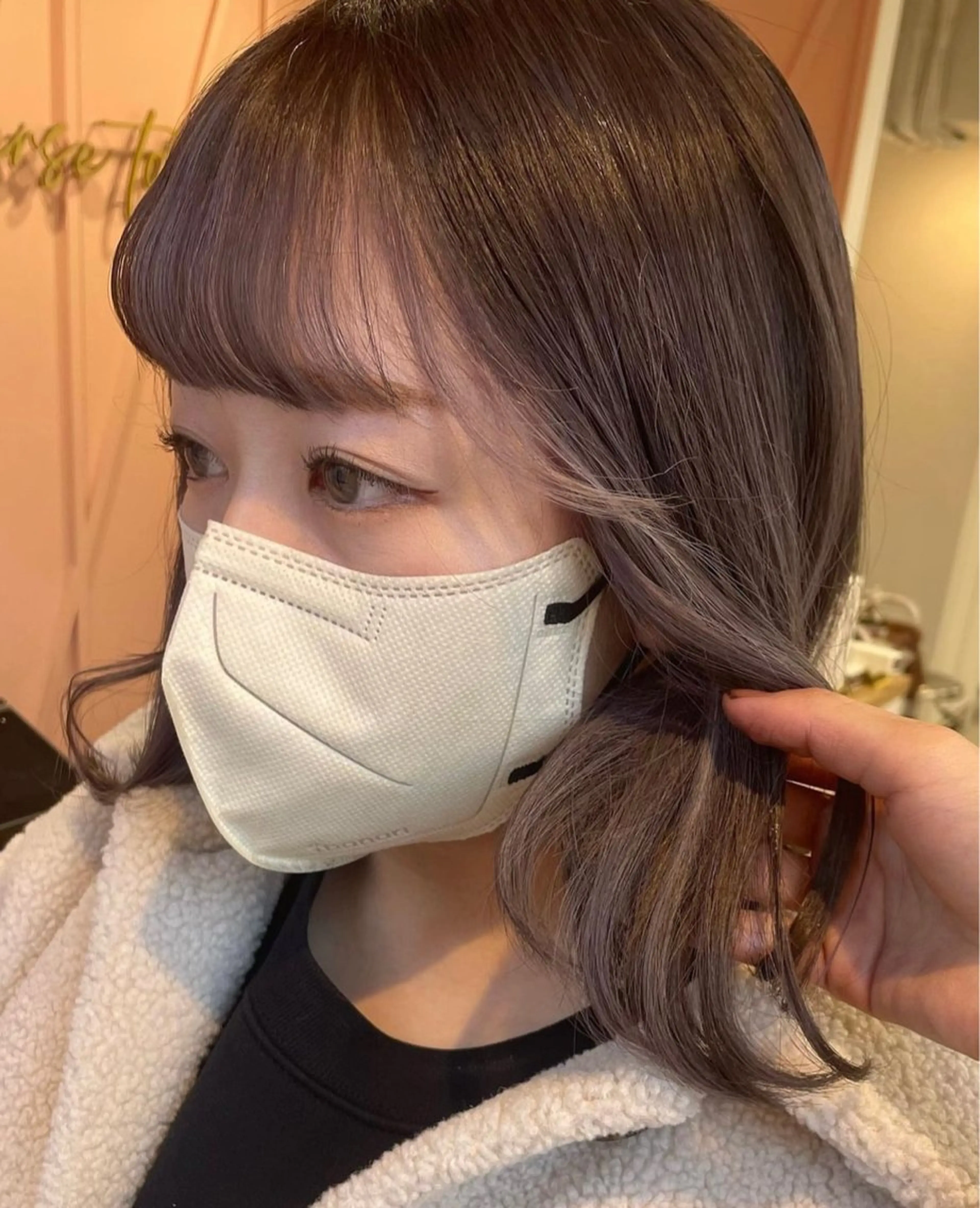 ミディアム ミストバング 赤味消しcolor 🌿🤍Ayaのヘアスタイル
