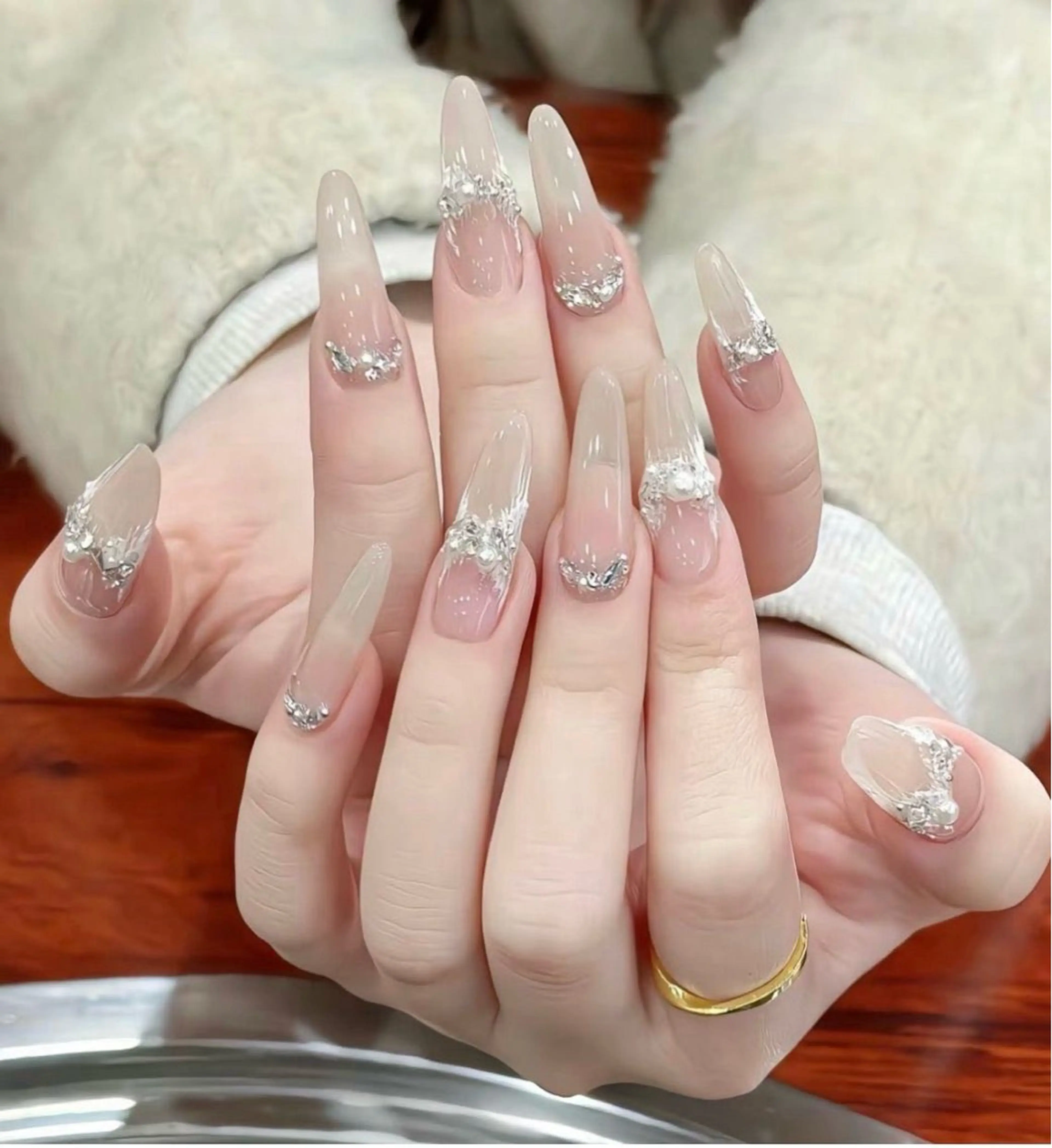 ネイル pink lady サロン・紬のネイルデザイン