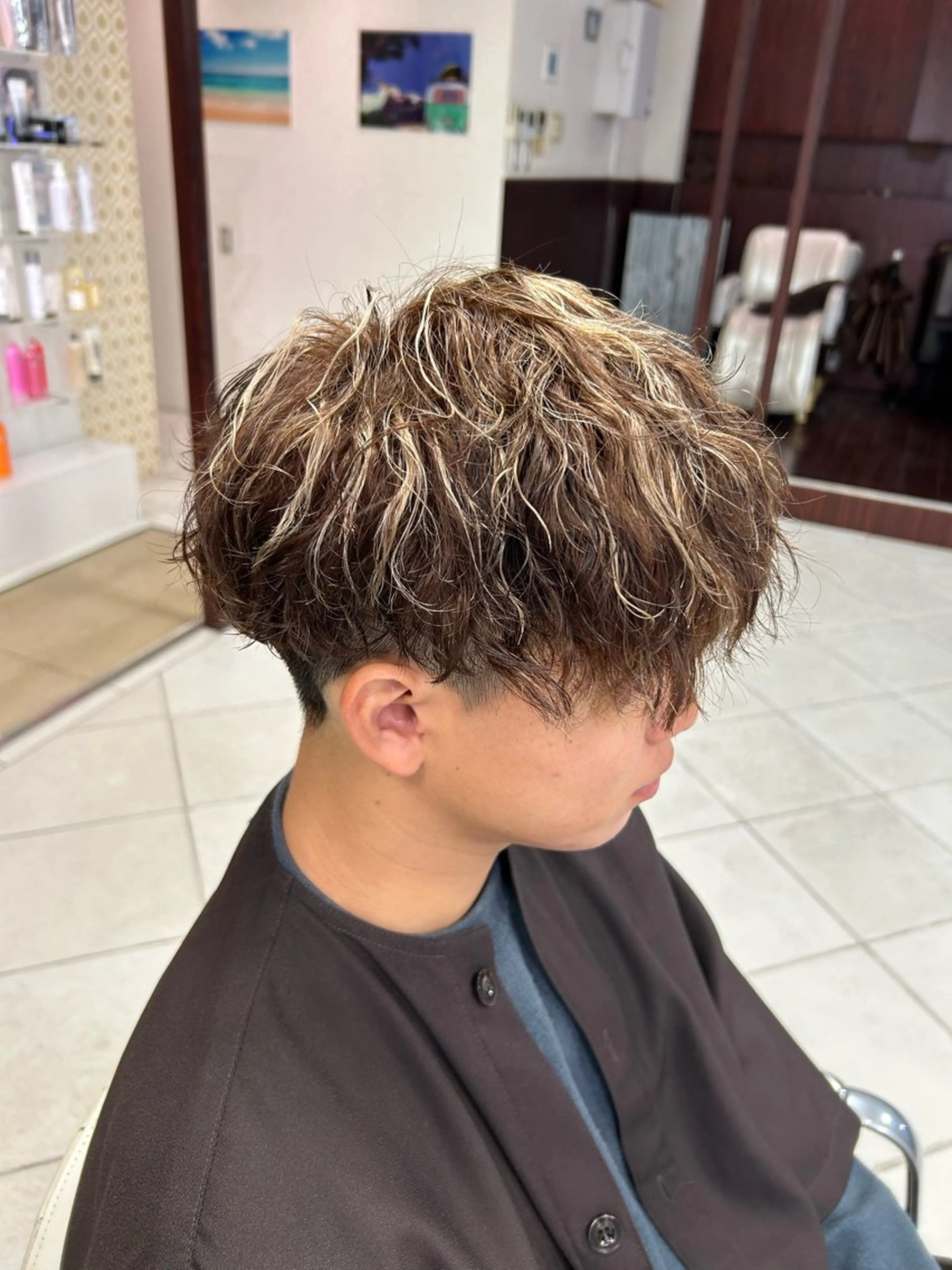 パーマ サロンド エフ真壁店所属・縮毛矯正特化美容師 酸性ストレート細谷のヘアスタイル