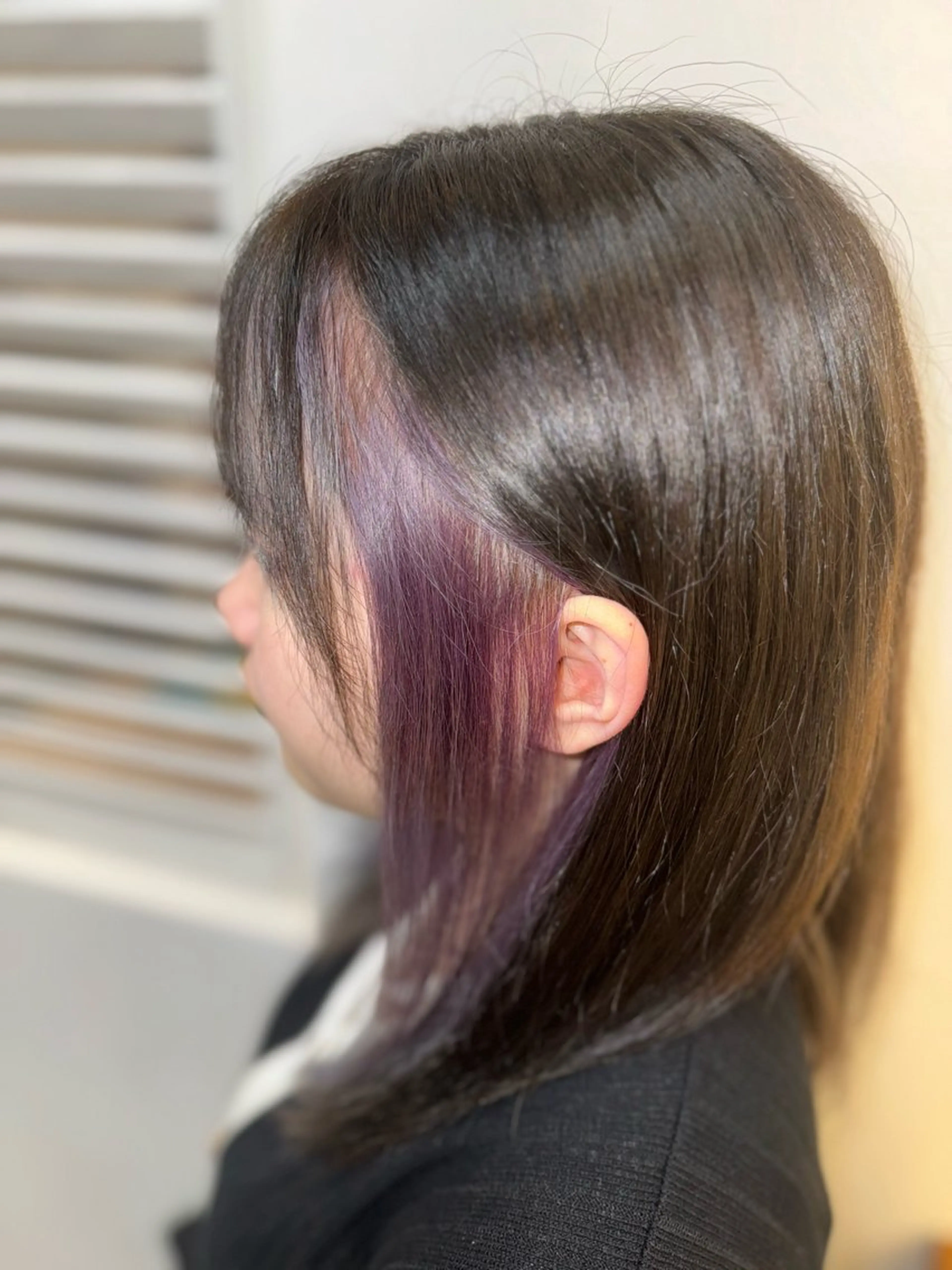 ちら見せ✨️インナーカラー🌈（インナーサイドのみブリーチ）+全体カラー ※補足をお読みくださいの写真