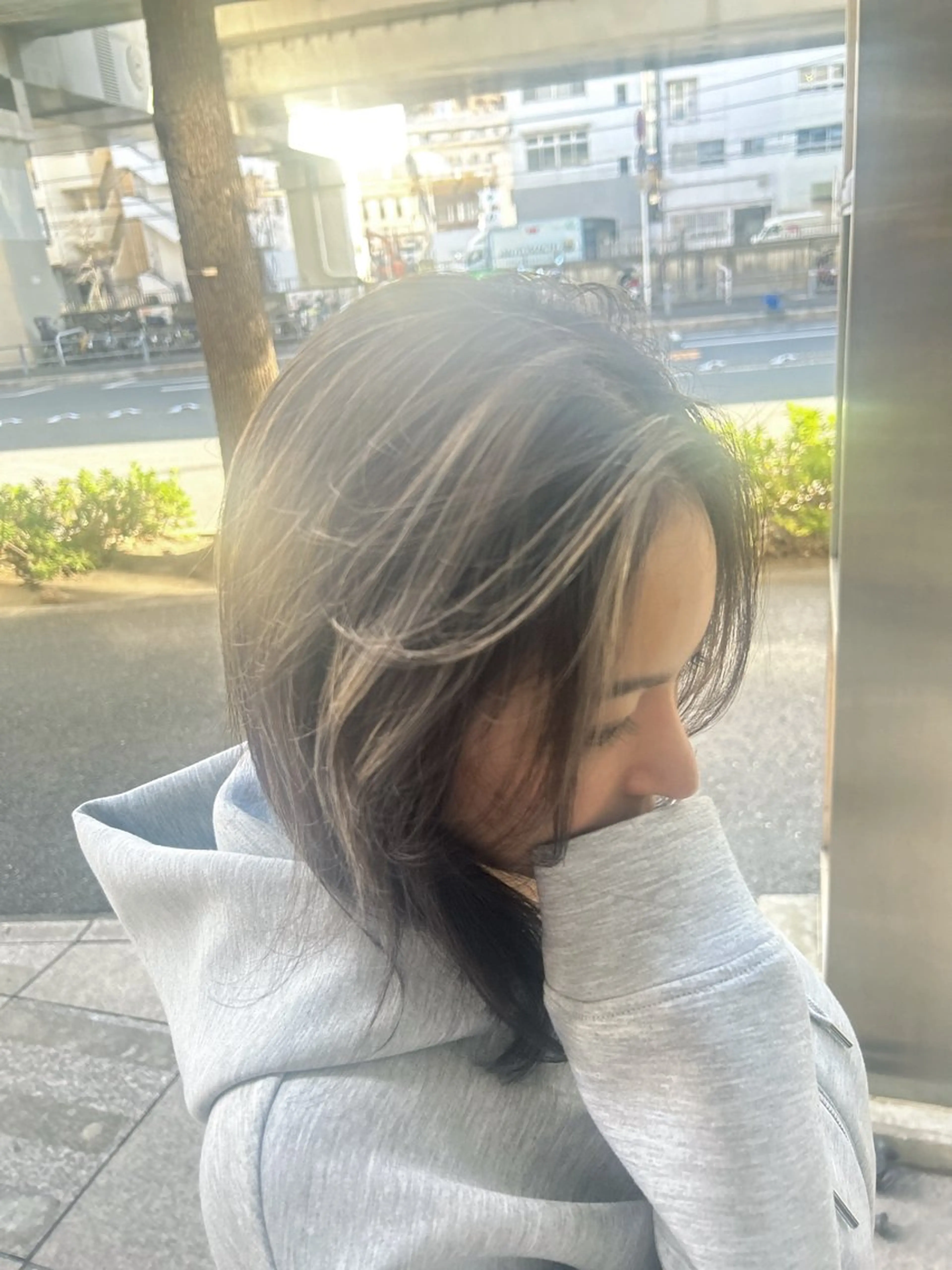 ミディアム ハイライト ヘアカラー 🐬ブリーチ／ ハイトーンRYU🧊のヘアスタイル