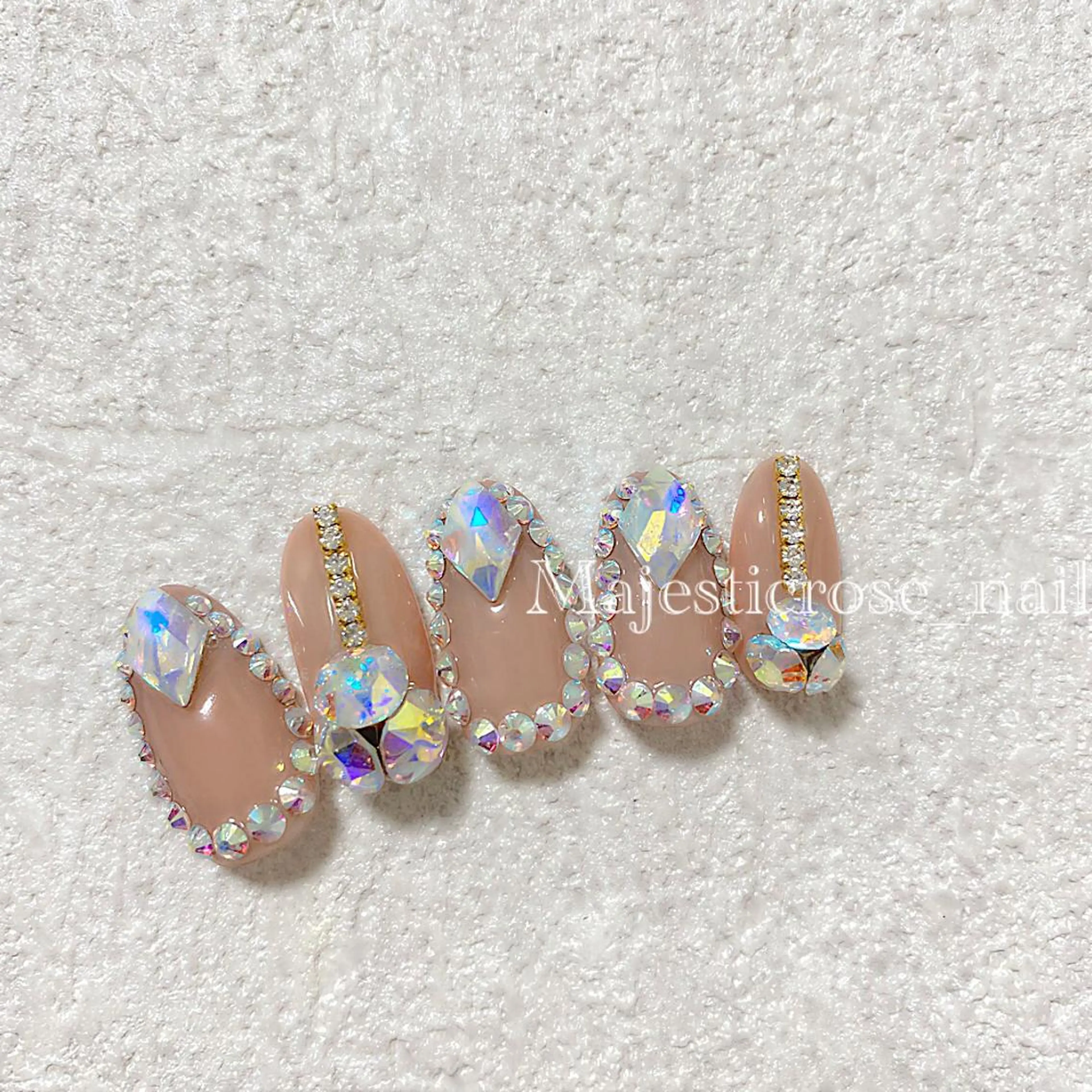 ネイル Rire_eye+beauty_nail所属・Rire_ nail_yukiのネイルデザイン