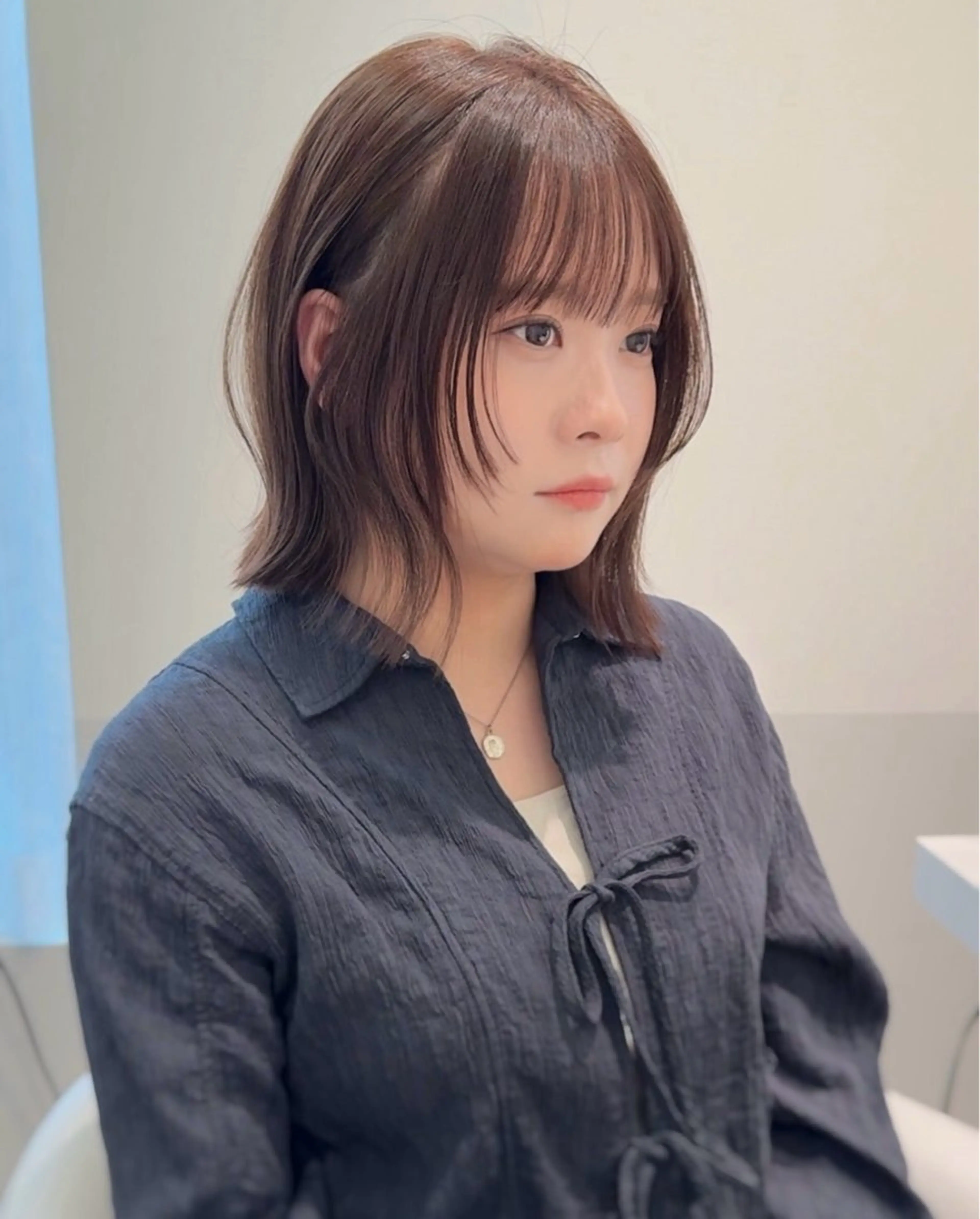 セミロング カラー layer bob /透明感カラーのヘアスタイル