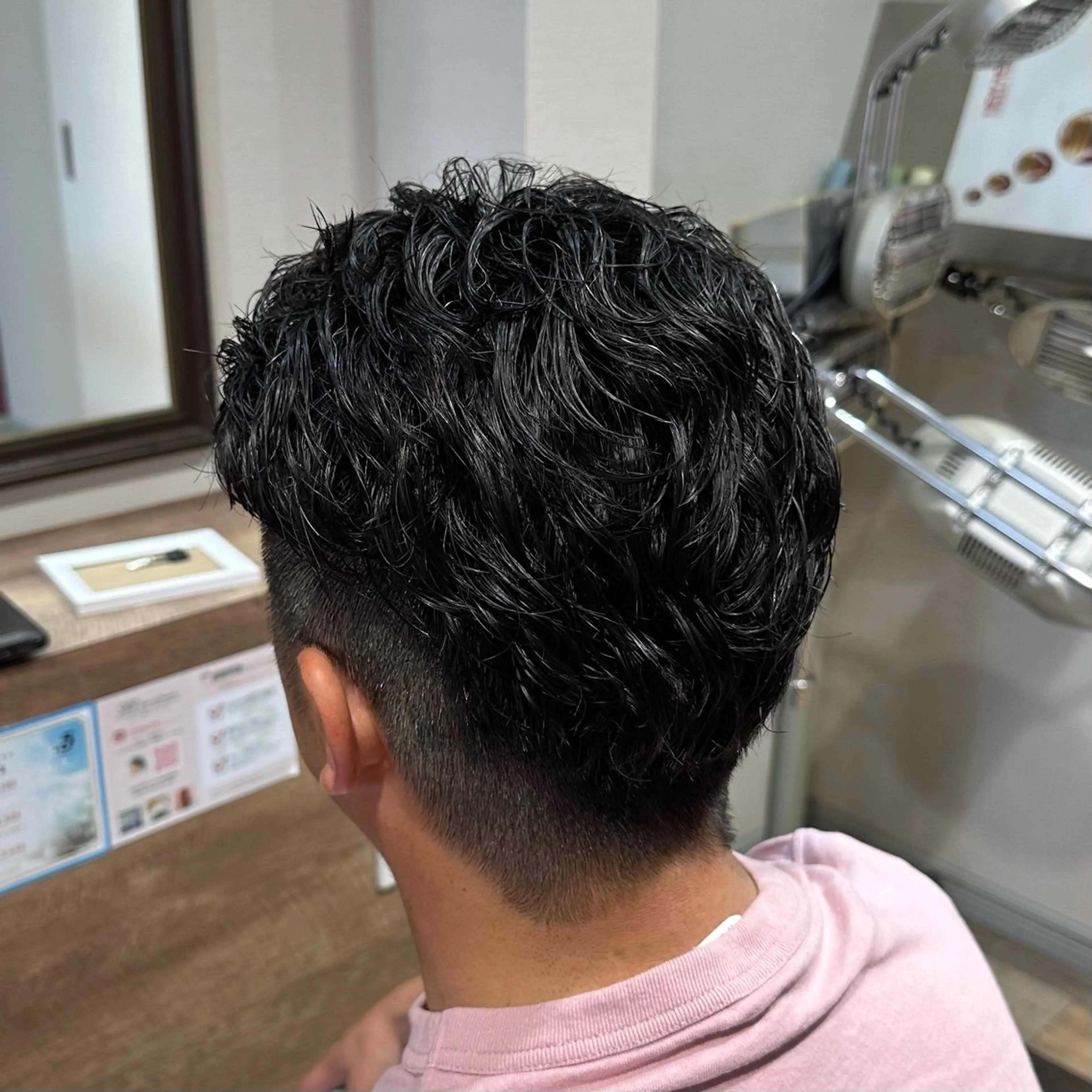 パーマ メンズ メンズパーマ カット パーマ 柔らかいcolor ￤韓国￤🩰マユ🩰のヘアスタイル