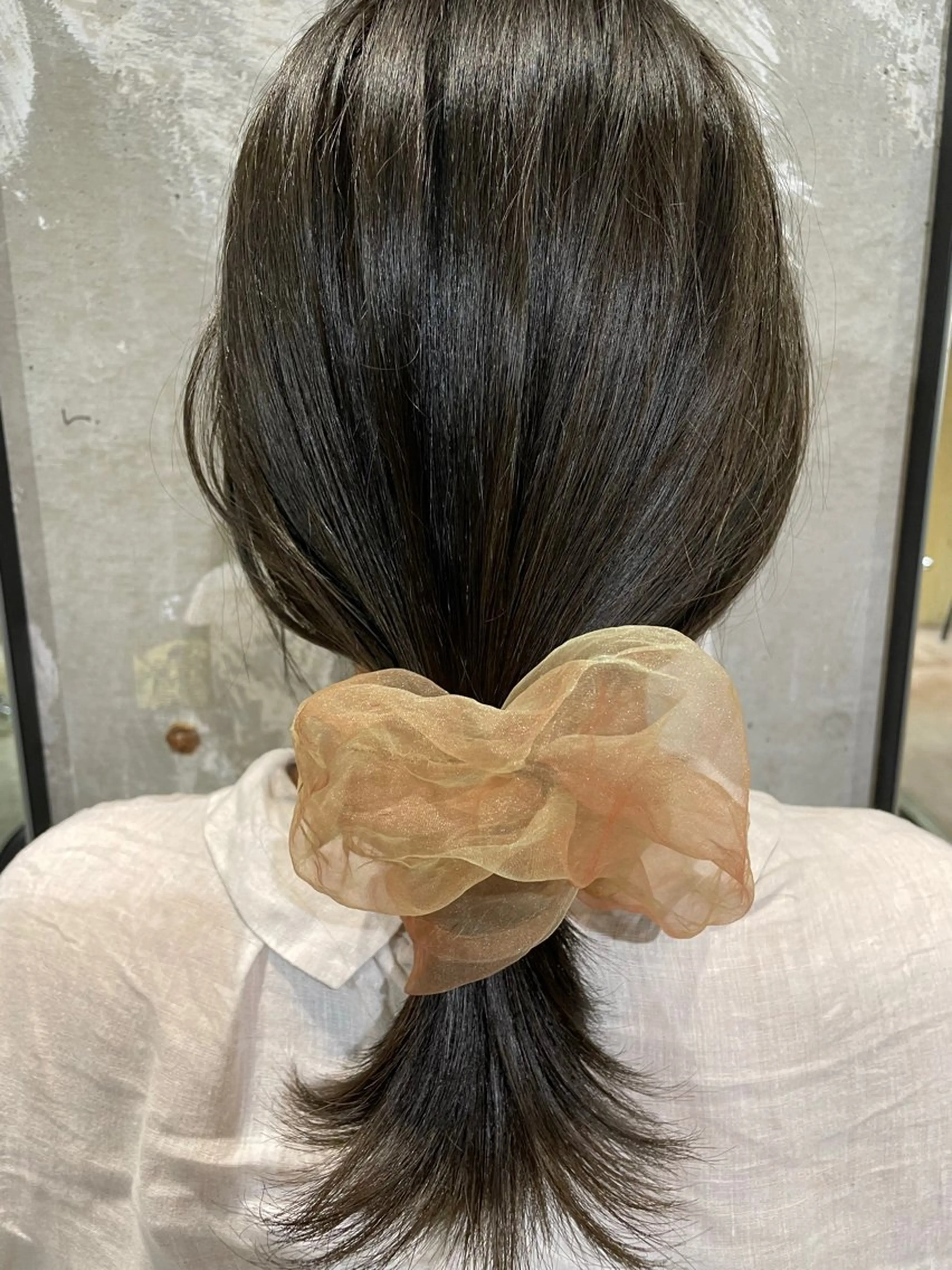 ミディアム カラー 透明感カラー グレージュ オリーブグレージュ オリーブグレー ヘアカラー トリートメント Qin shaire salon 原宿所属・🌿パーマ/ボブ/ レイヤー/Mikiのヘアスタイル