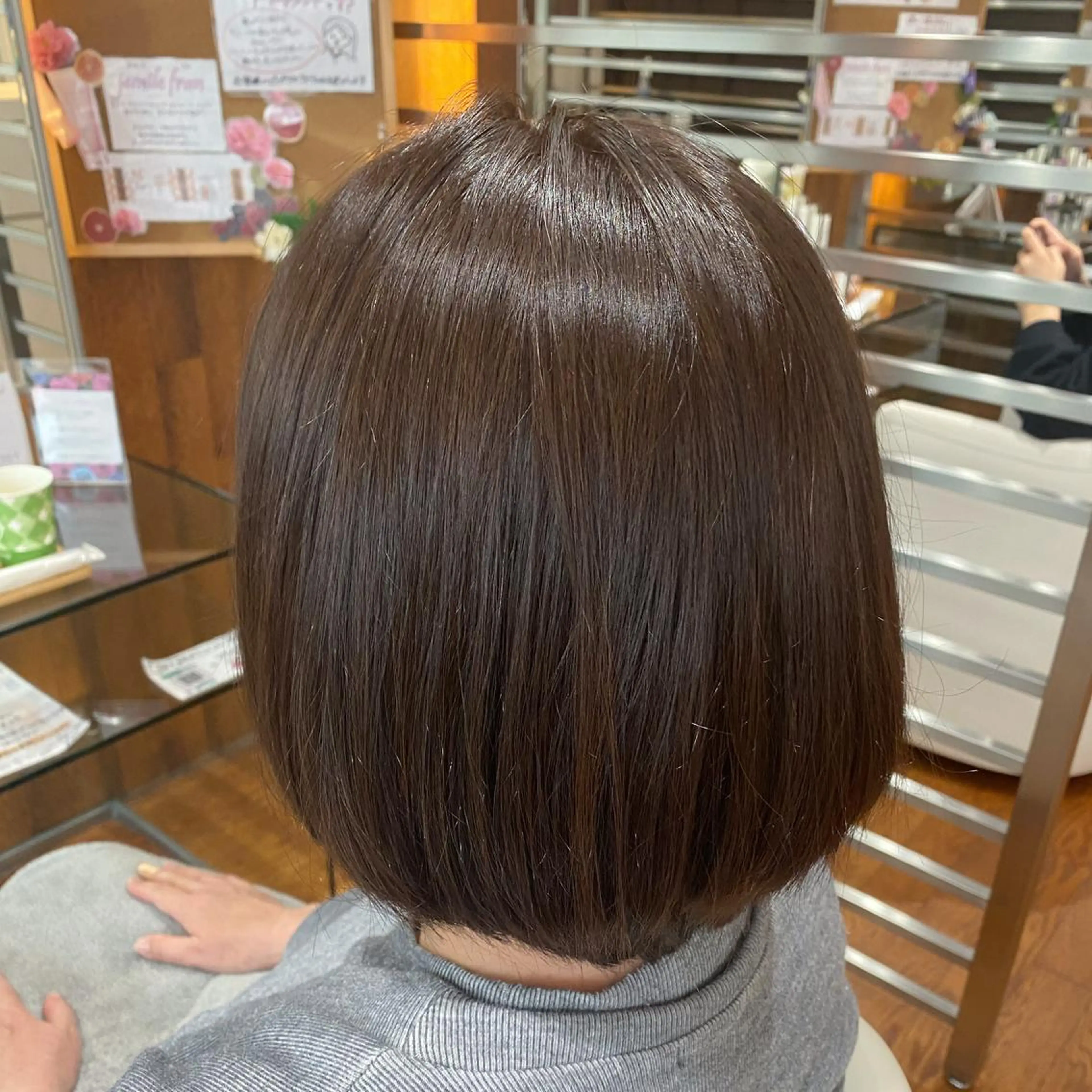 🐯平日限定🐯レギュラーカラー➕カット➕トリートメント🐣の写真