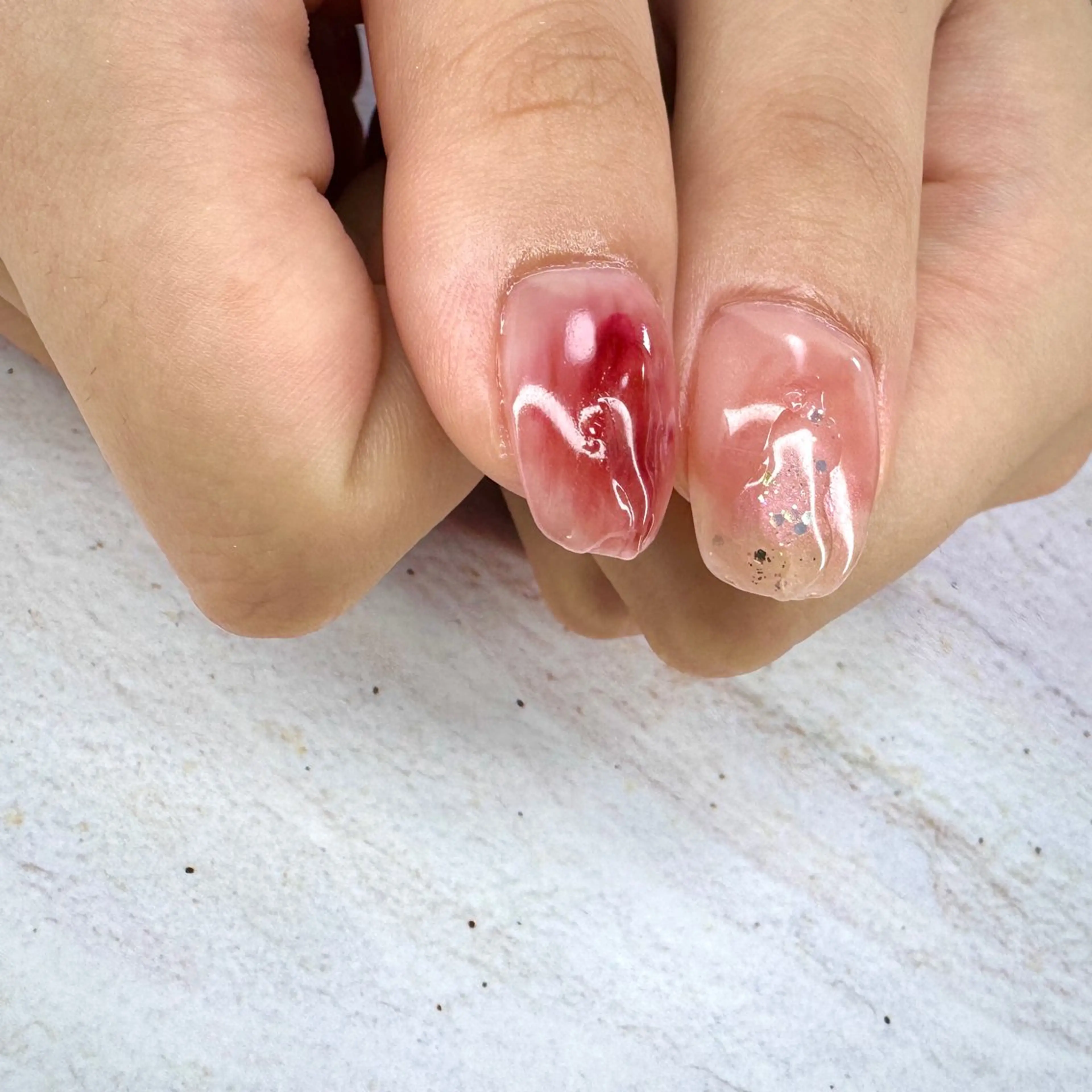 ネイル オーロラネイル ボルドー ニュアンスネイル ピンク ぷっくりネイル ハンドネイル pointillé .ayaのネイルデザイン