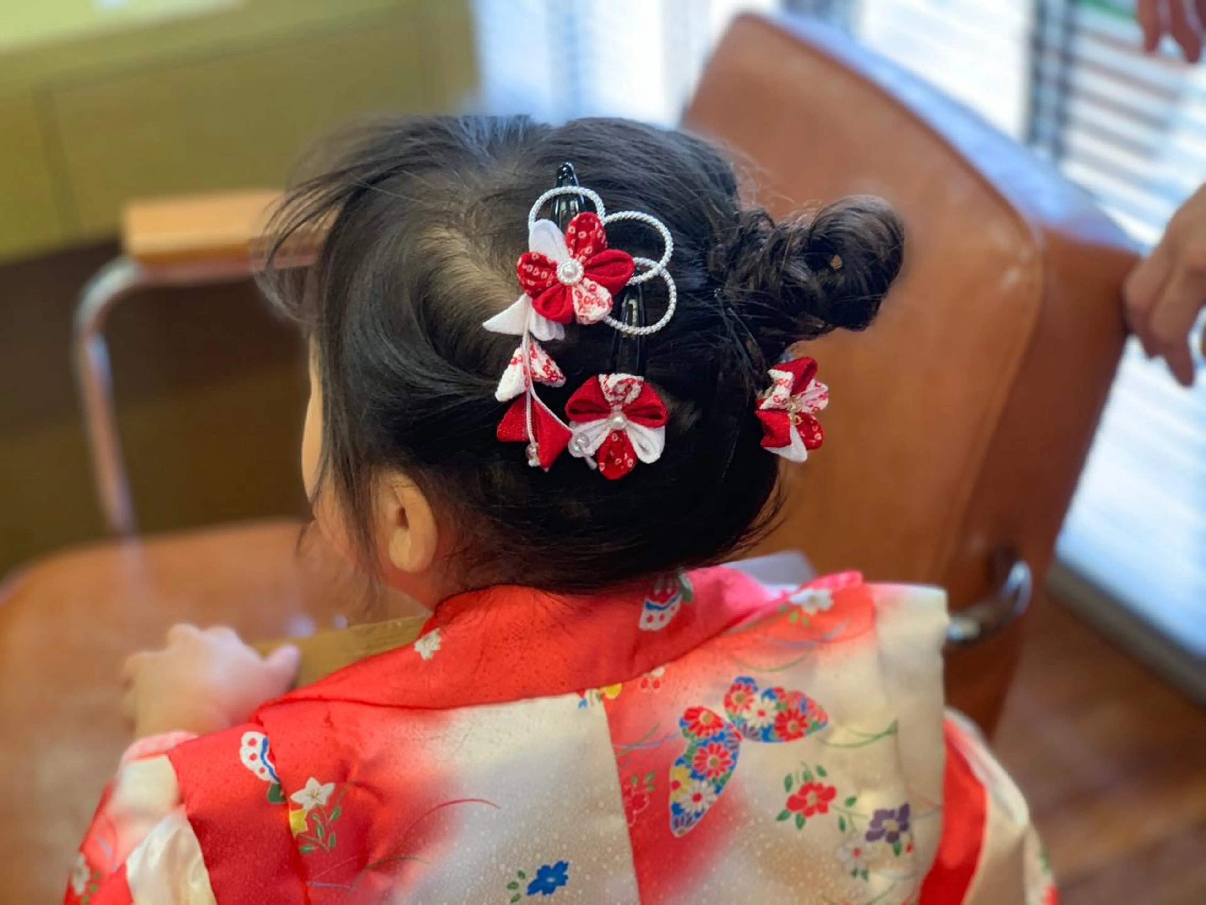 ミディアム ヘアセット ツイストスパイラル 波巻き🩵片平和香奈のヘアスタイル