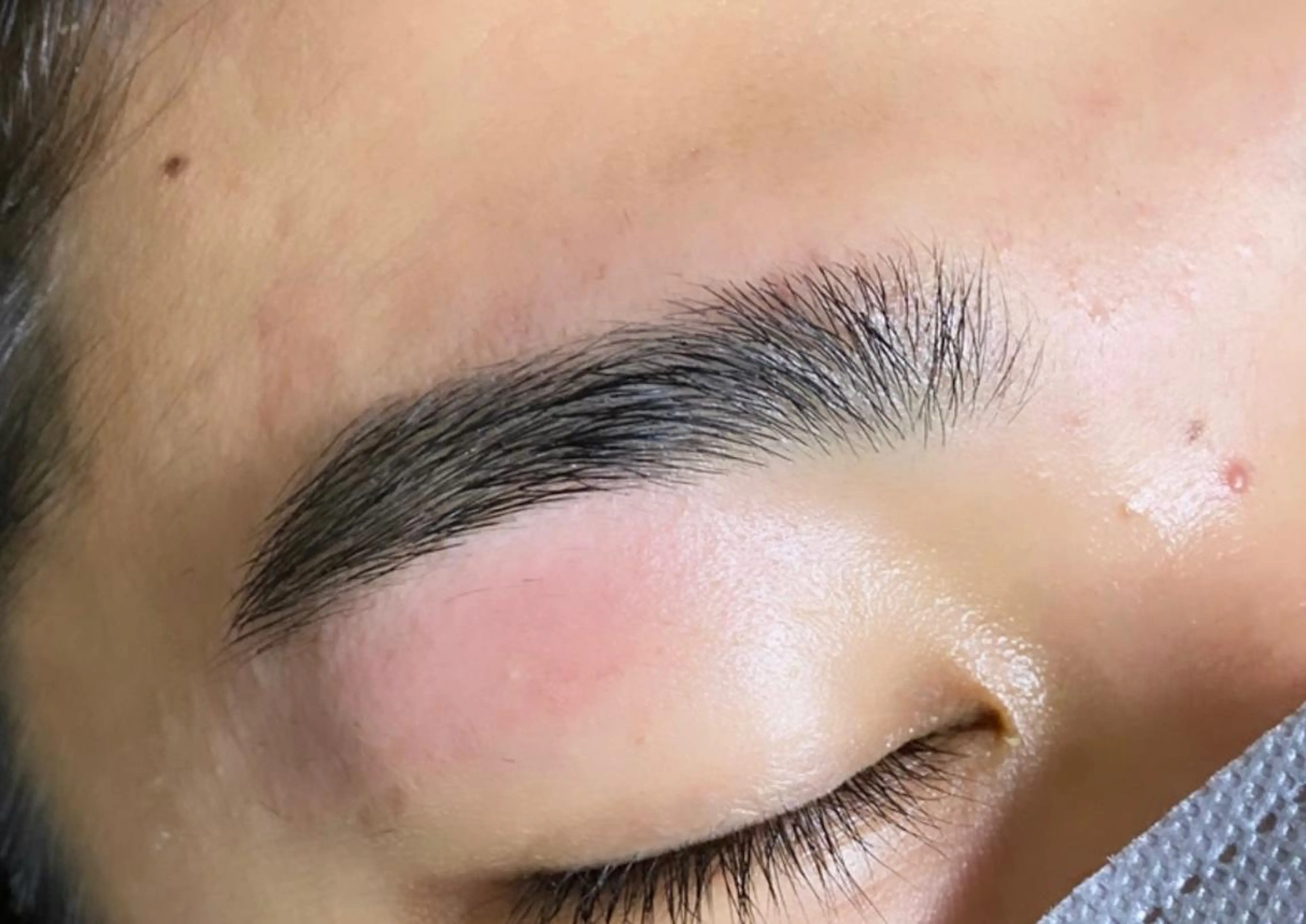 アイブロウ private salon eyes所属・EYES YUNのマツエク・マツパデザイン