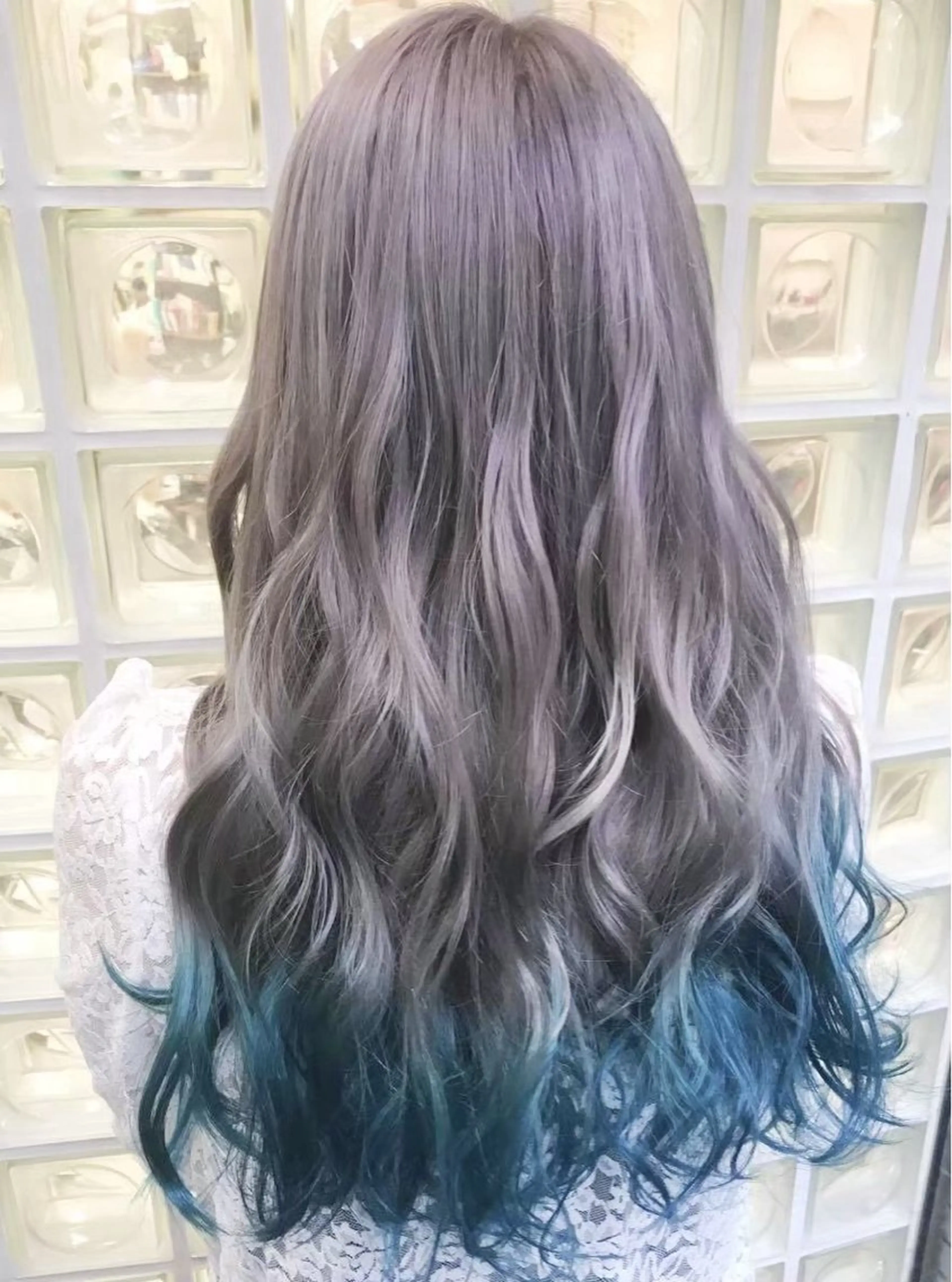 ロング カラー カット ヘアカラー 🫐 Ramu 🥣のヘアスタイル