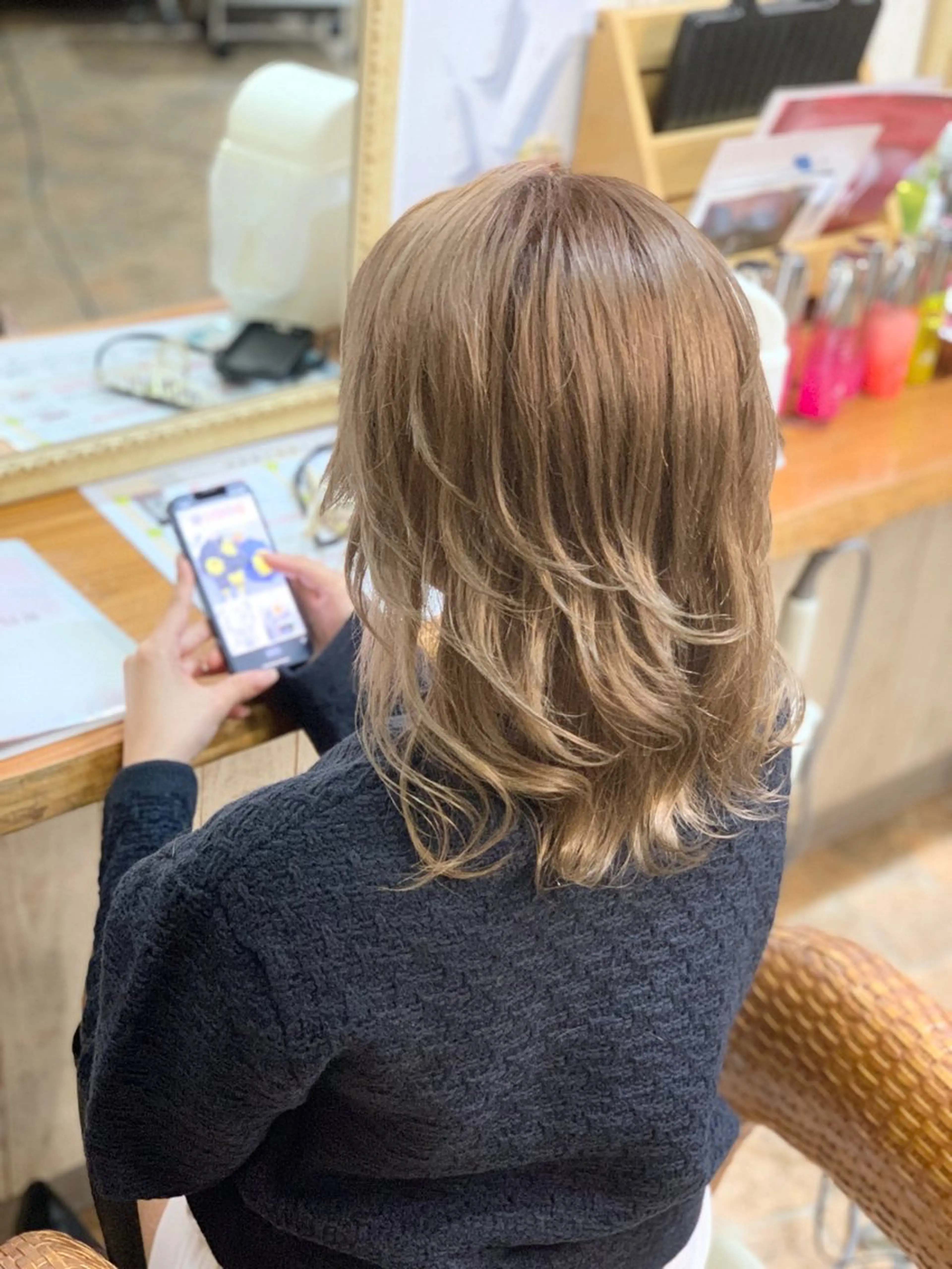 ミディアム カラー kr2s アメ村のヘアスタイル