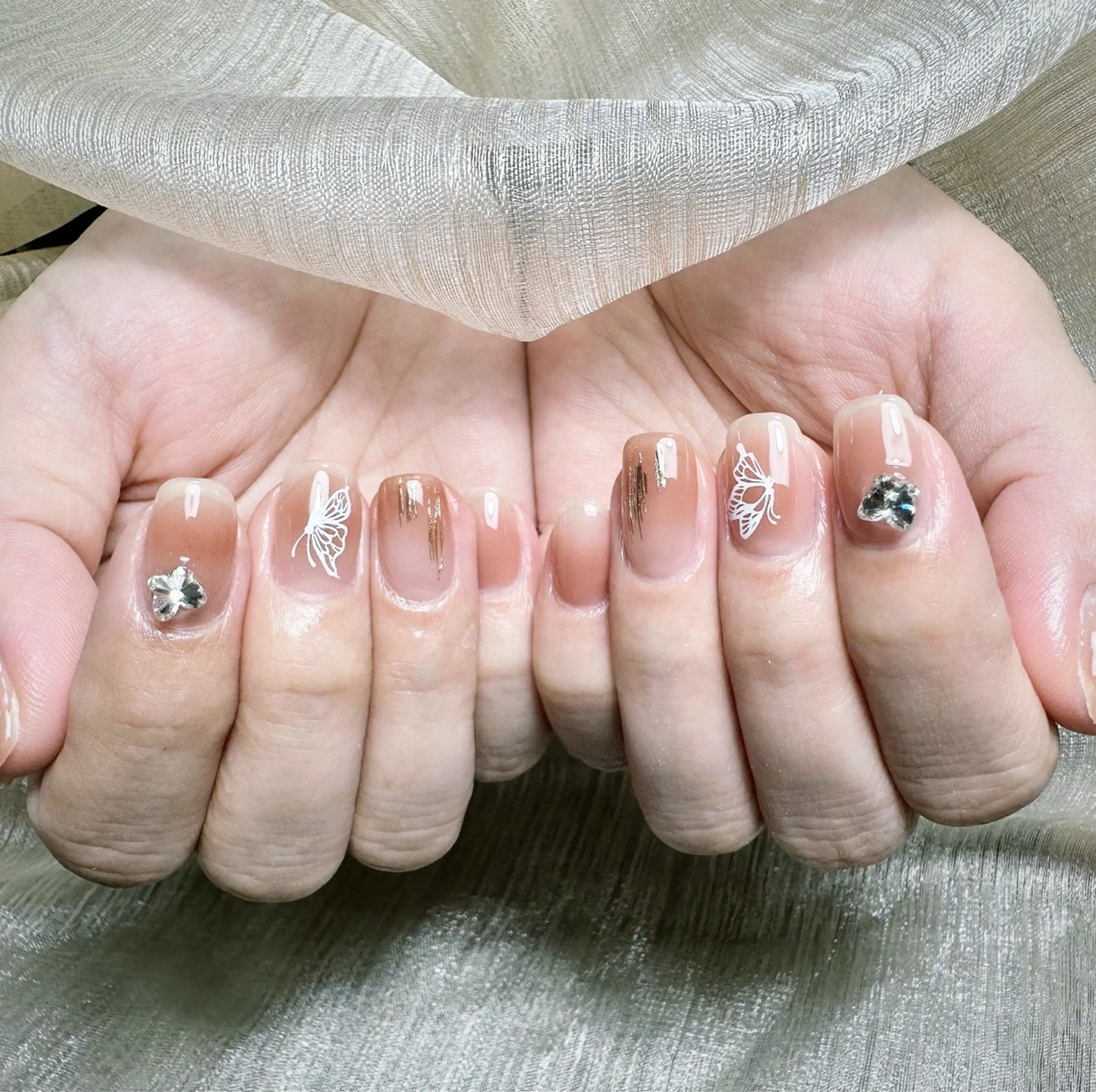 ネイル 長さ出し フレンチネイル グラデーション マグネットネイル マグネットフレンチ ハンドネイル ハンドケア ⭐️Dreamy Nail⭐️のネイルデザイン