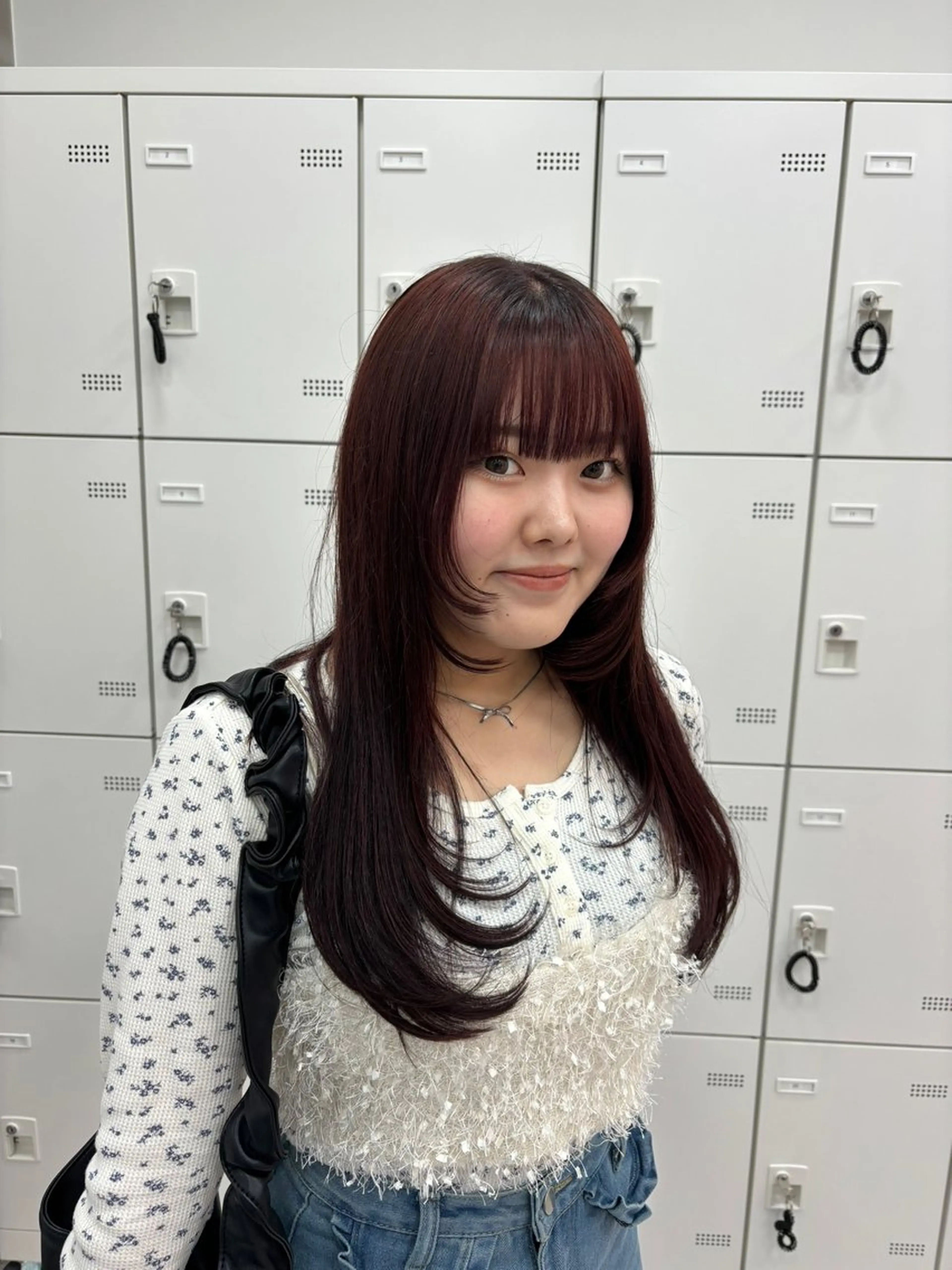 ロング カラー 韓国レイヤー ハッシュカットのヘアスタイル