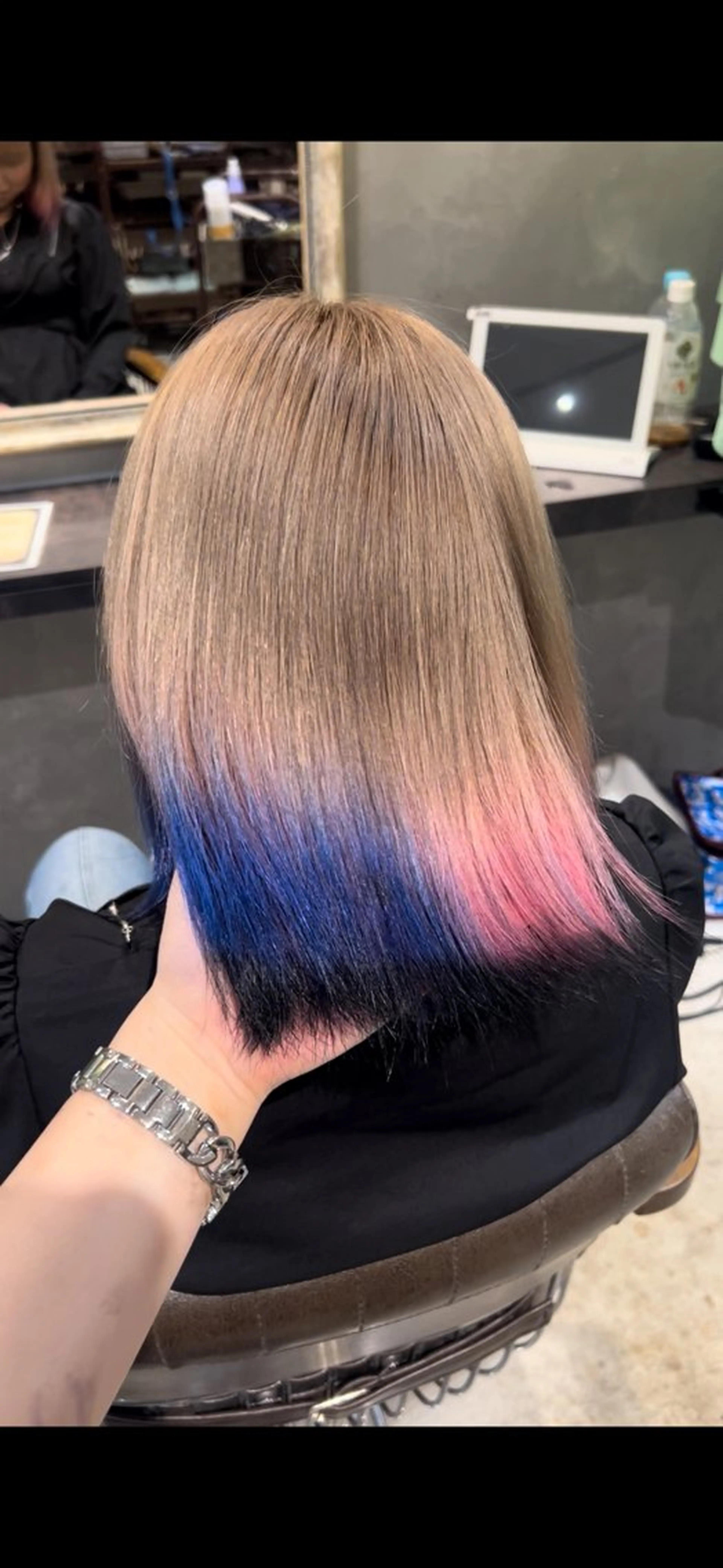 ショート カラー ハイトーン、カラー 特化⟡.·すわ☁️のヘアスタイル