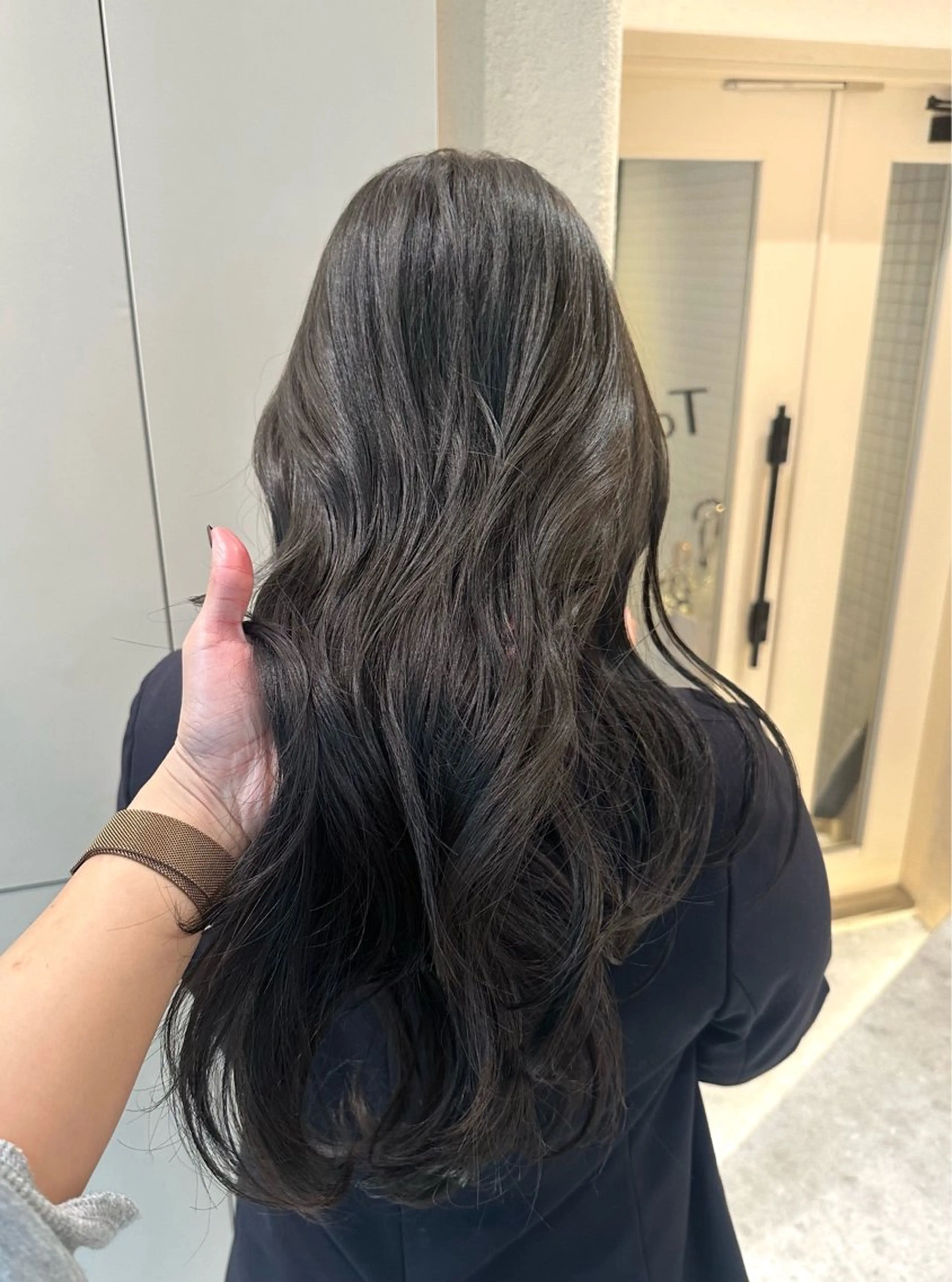 セミロング カラー 透明感カラー グレージュ オリーブグレージュ オリーブグレー カット ヘアカラー トリートメント 暖色系カラー/オリー ブカラー💚宮城のヘアスタイル