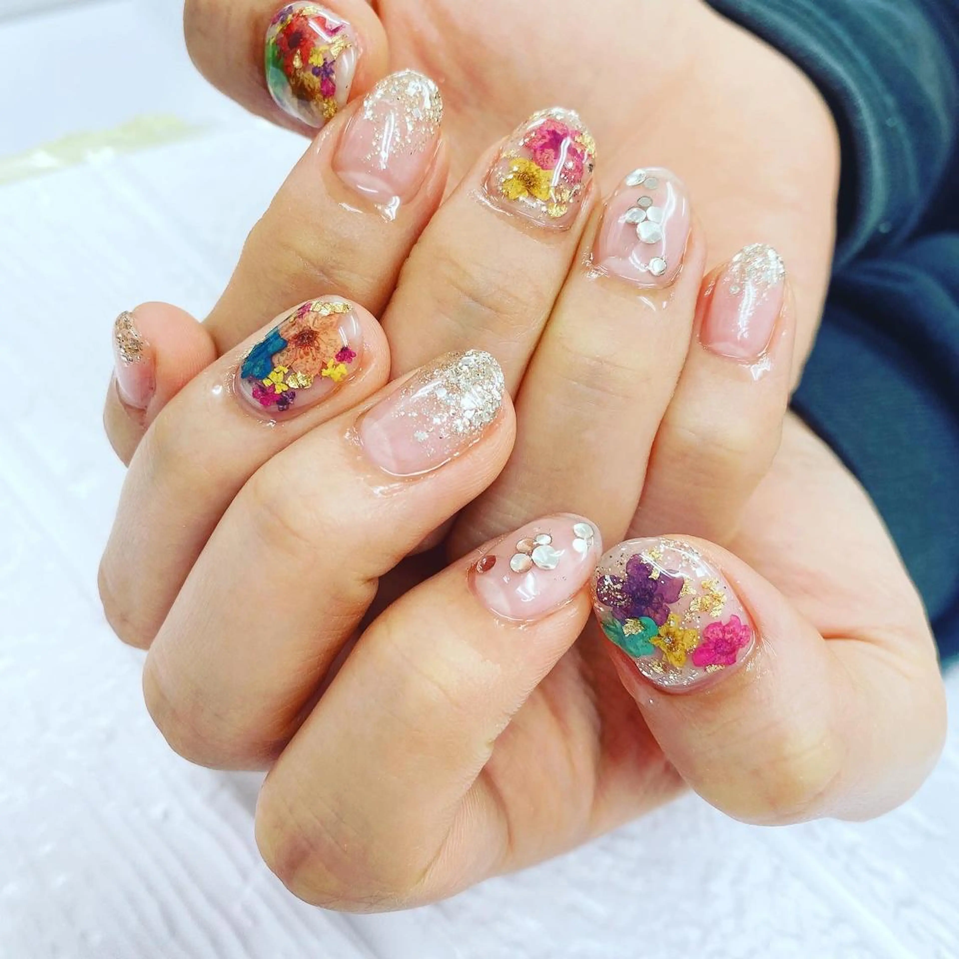 ネイル アートネイル N._._.claw[エヌクロー]所属・N._._. clawのネイルデザイン