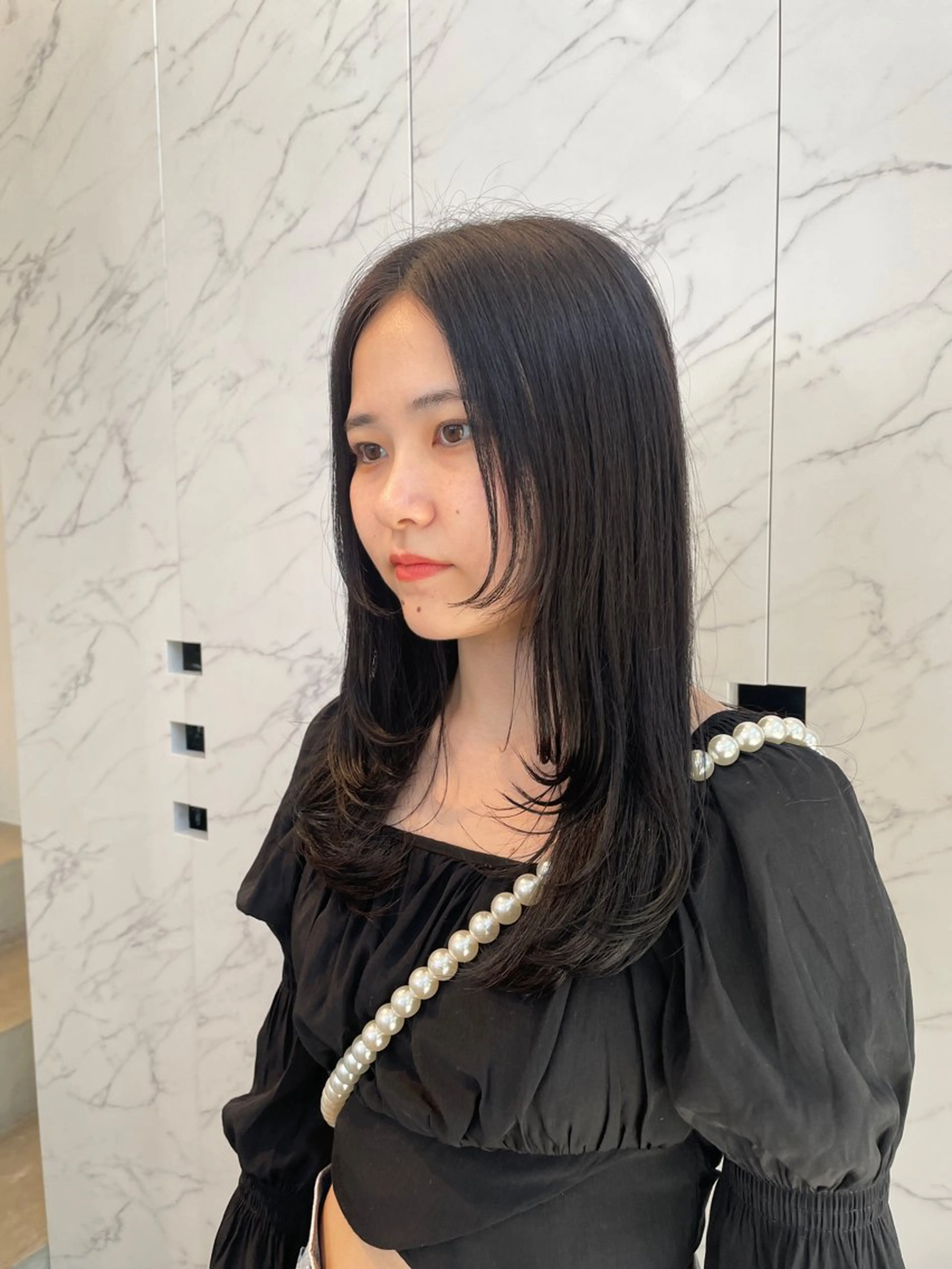 ロング レイヤーカット miu /透明感カラーのヘアスタイル