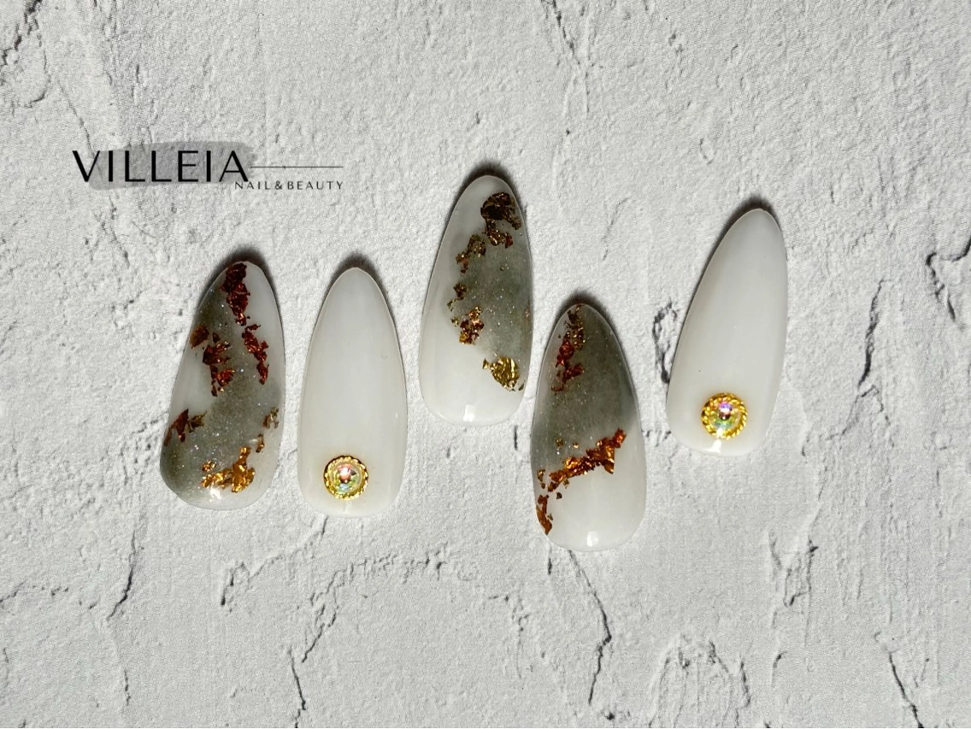 ネイル アートネイル シンプルネイル VILLEIA ヴィラレイアのネイルデザイン