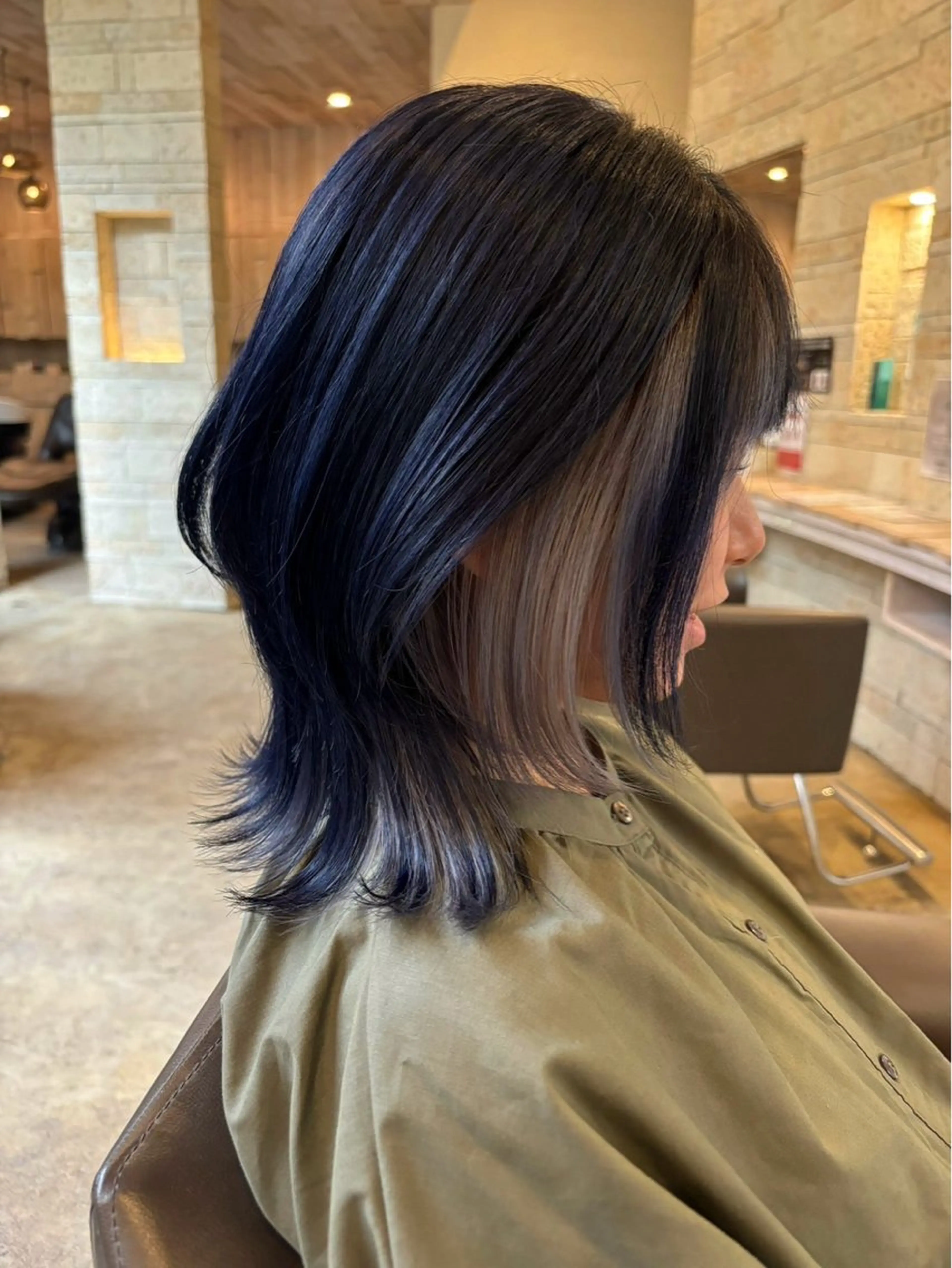 ミディアム 箕浦 稜真のヘアスタイル