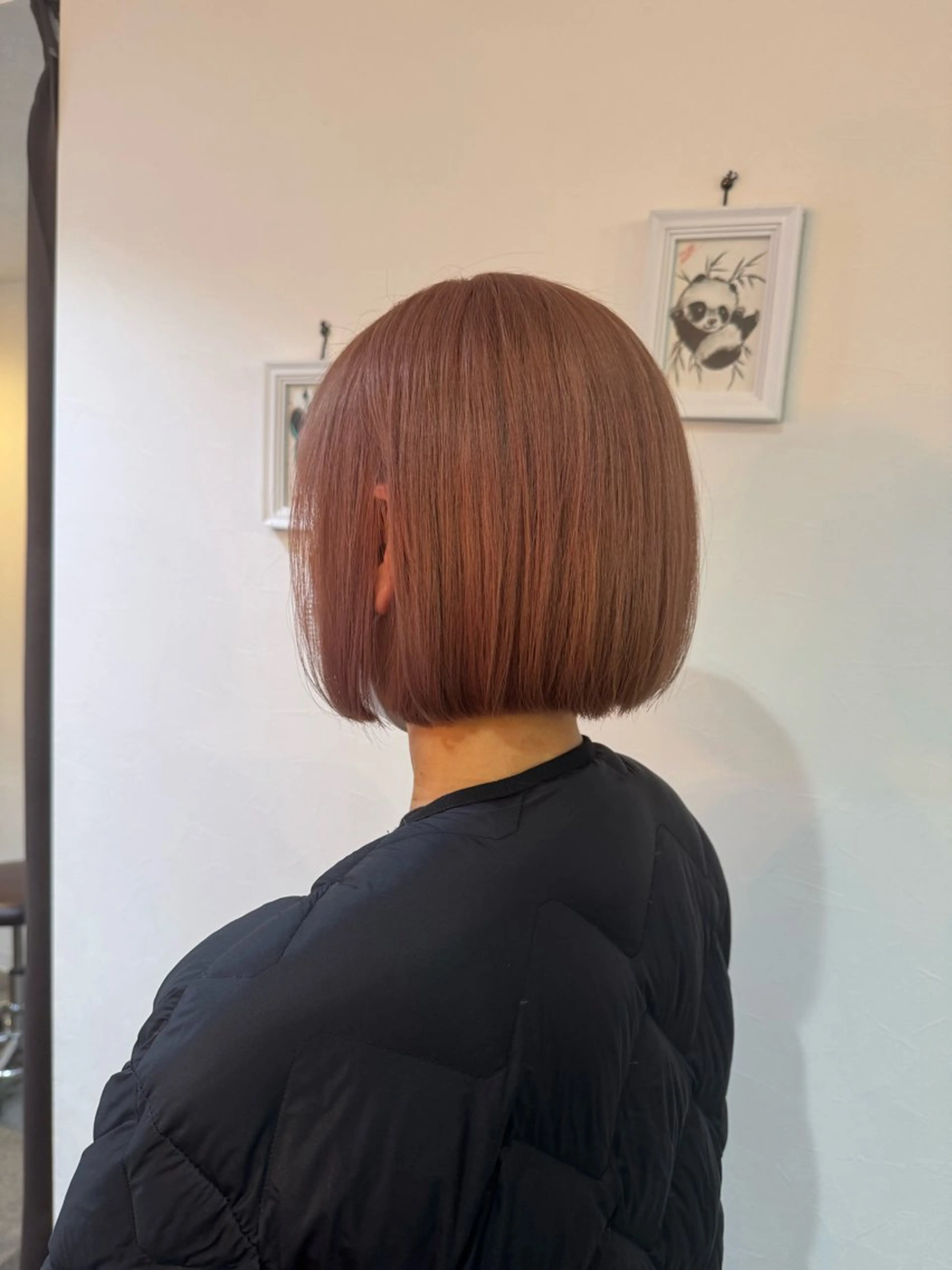 ショート カラー ベージュカラー ピンクカラー ピンクベージュ ヘアカラー トリートメント LUDIQUE【ルディック】所属・AKI ✄のヘアスタイル