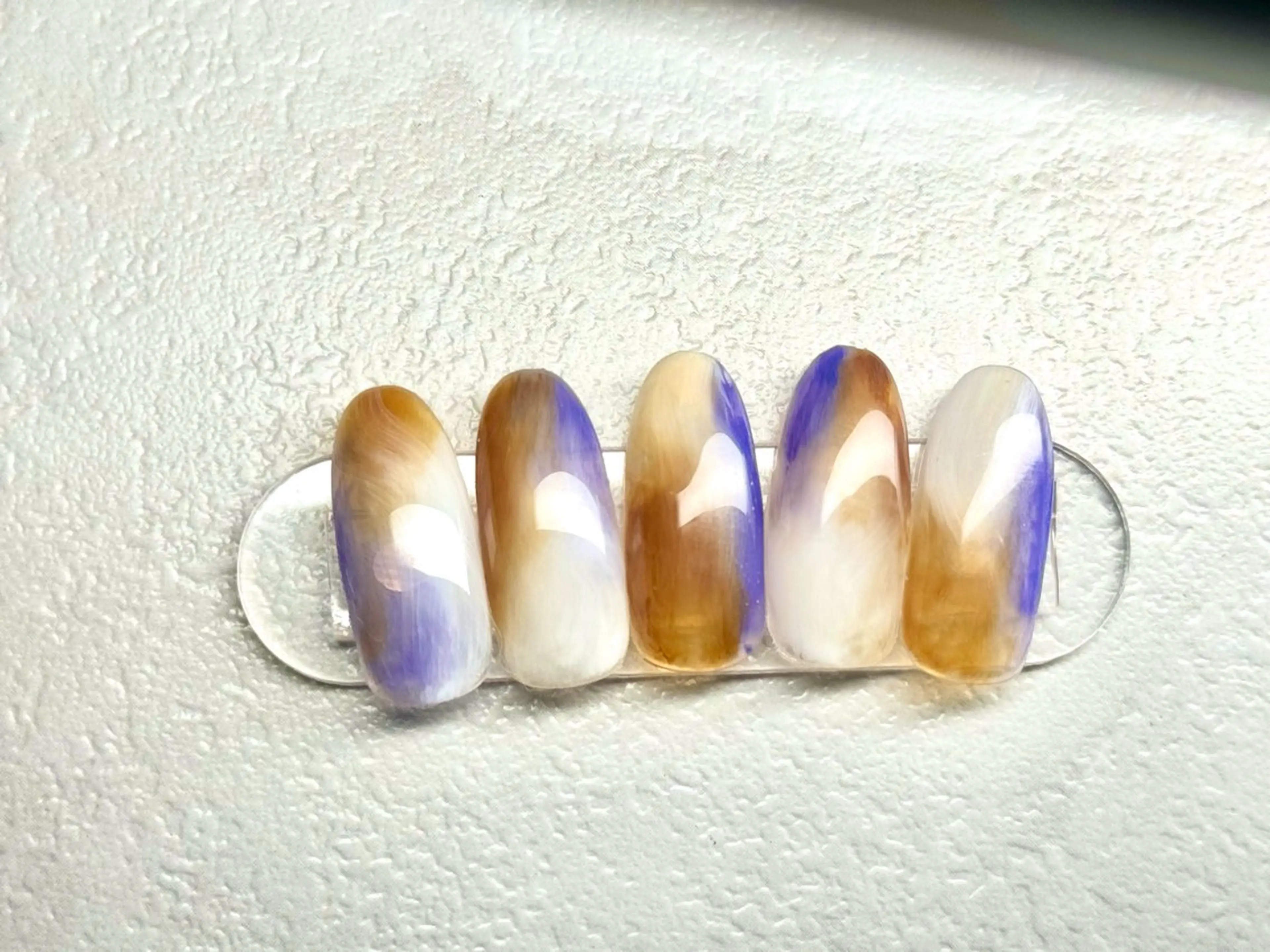 ネイル クリアネイル ニュアンスネイル MILImili nailのネイルデザイン