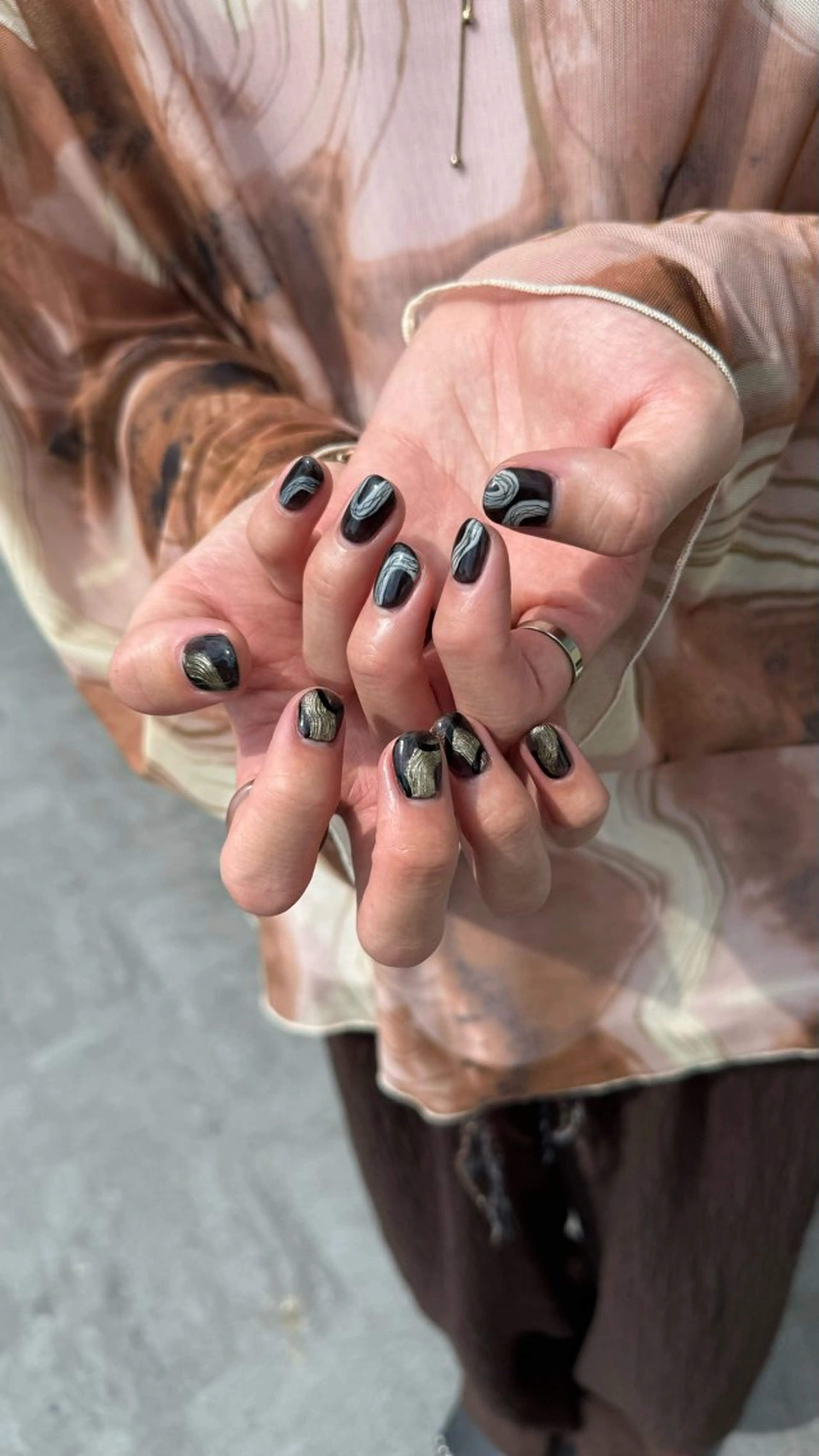 ネイル ニュアンスネイル yate' narumiのネイルデザイン