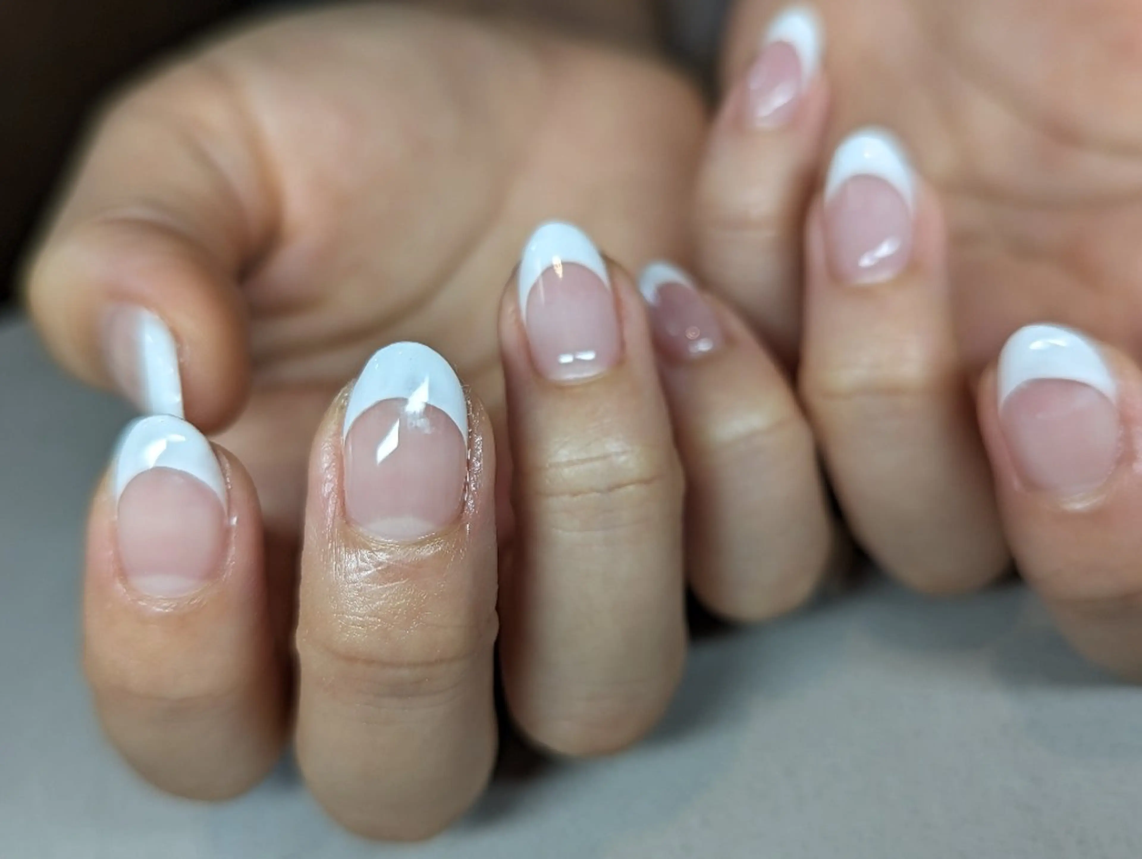 ネイル フレンチネイル ハンドネイル Nailsalon BEeR。のネイルデザイン