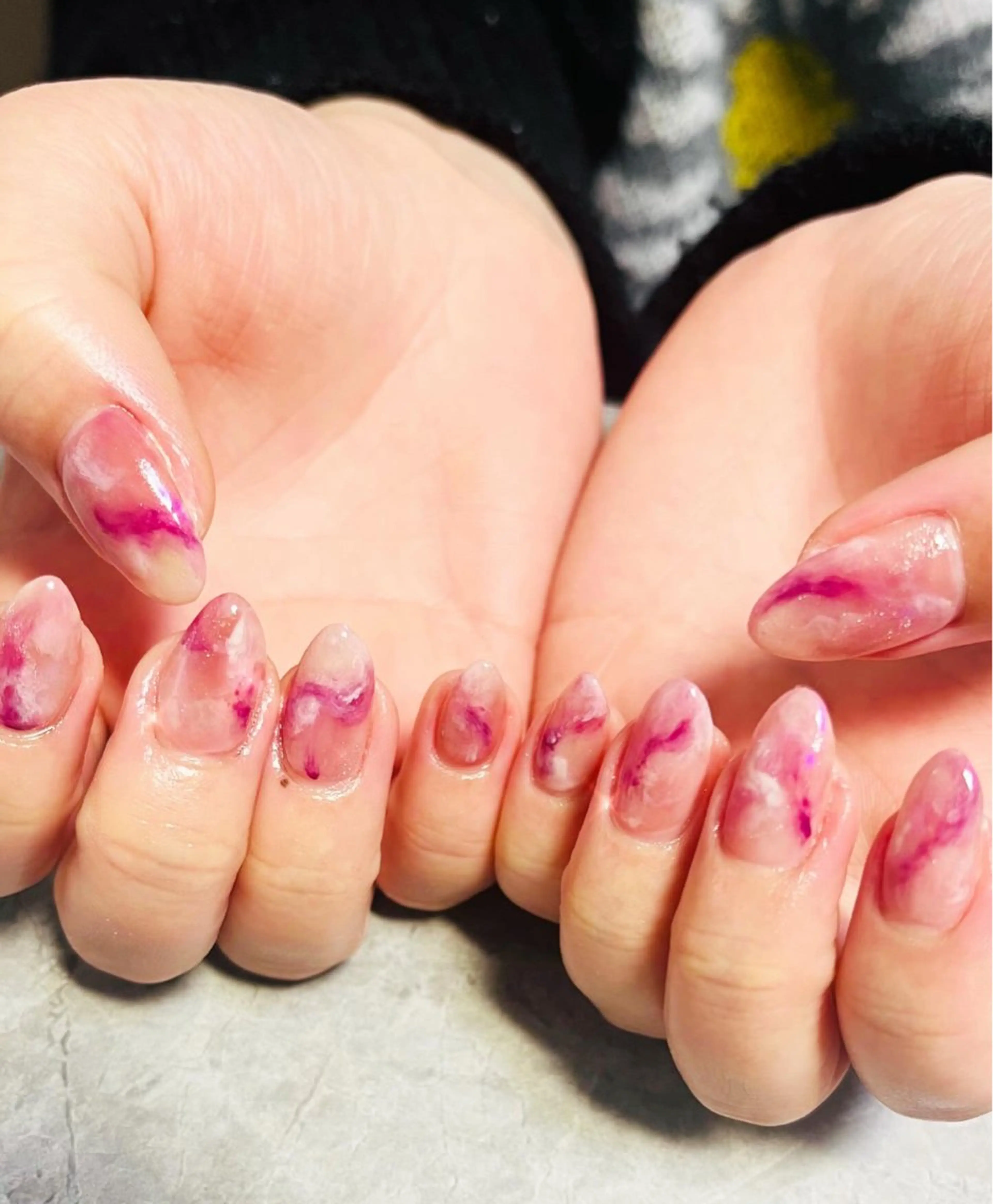 ネイル オーロラネイル 持ち込み ニュアンスネイル ハンドネイル ハンドケア Felice所属・ベテランネイル cnc  nailのネイルデザイン