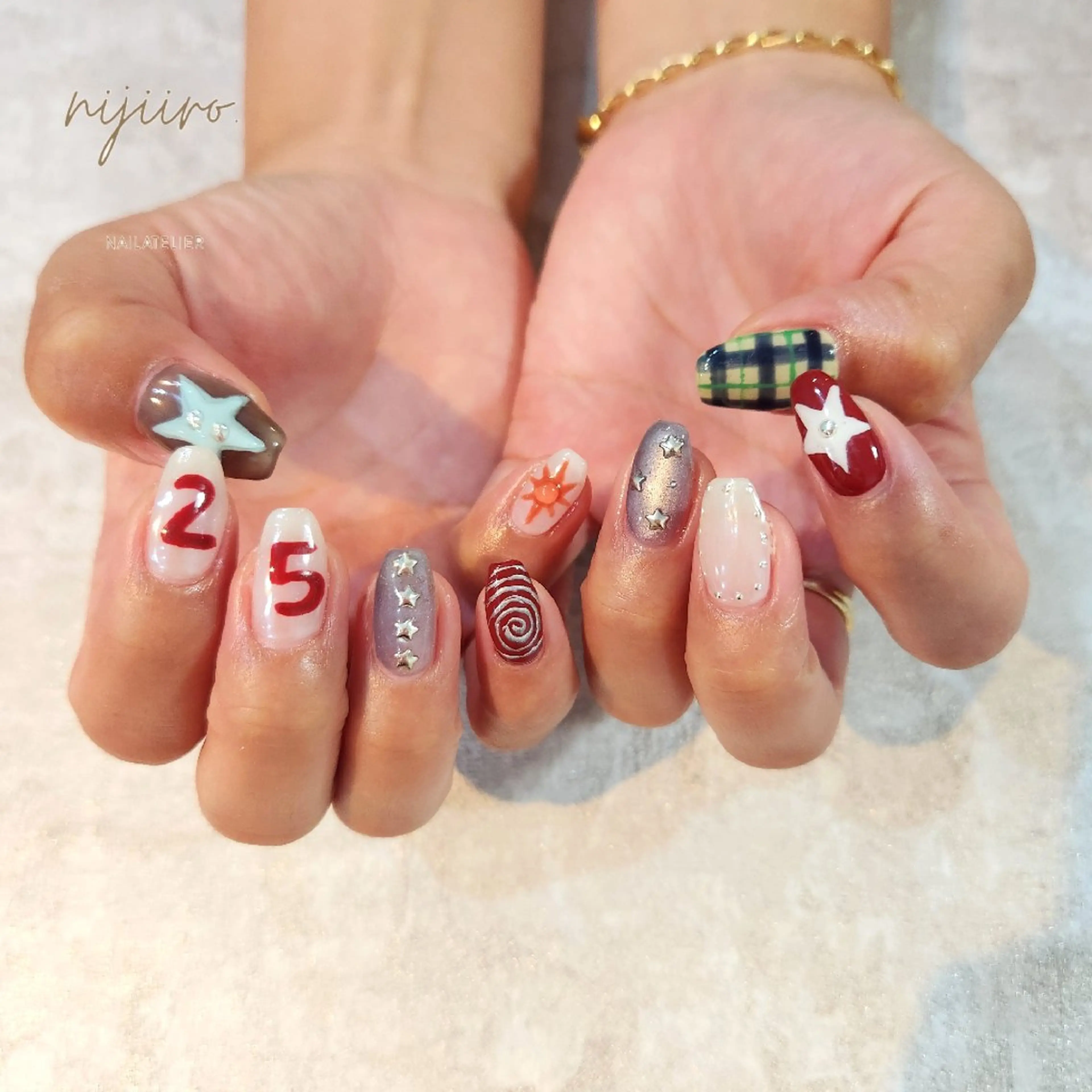 ネイル ハンドネイル nailatelier nijiiro.所属・nijiiro🌈 サトウのネイルデザイン