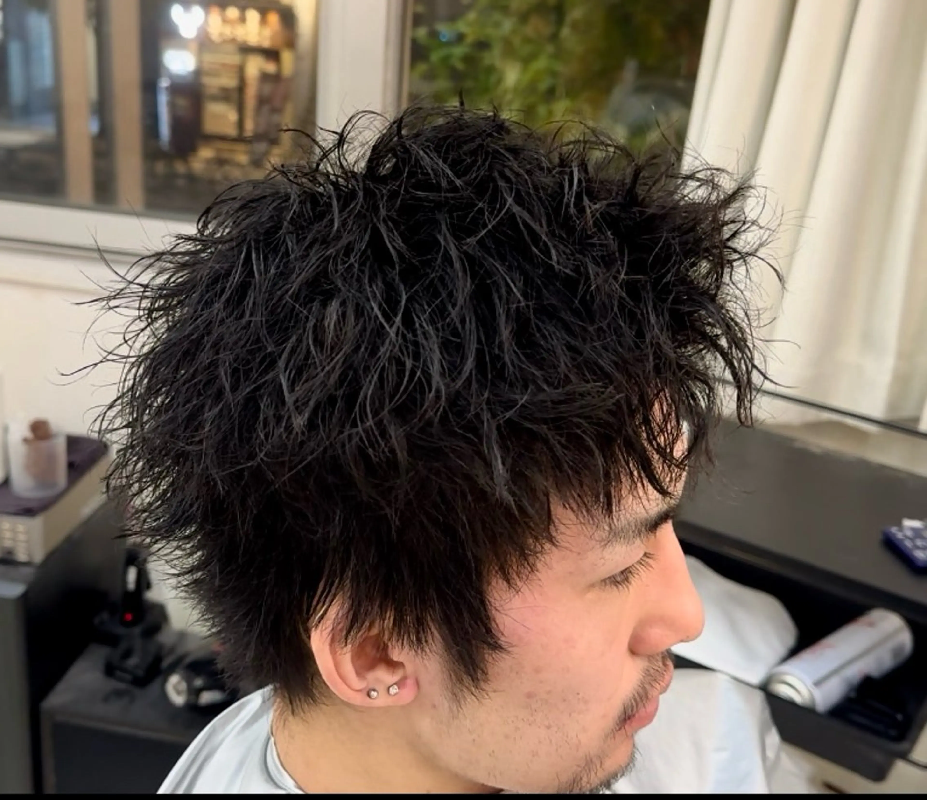 パーマ メンズ メンズパーマ メンズショート SALOWIN新宿三丁目所属・新宿メンズ特化 最大40%OFFのヘアスタイル