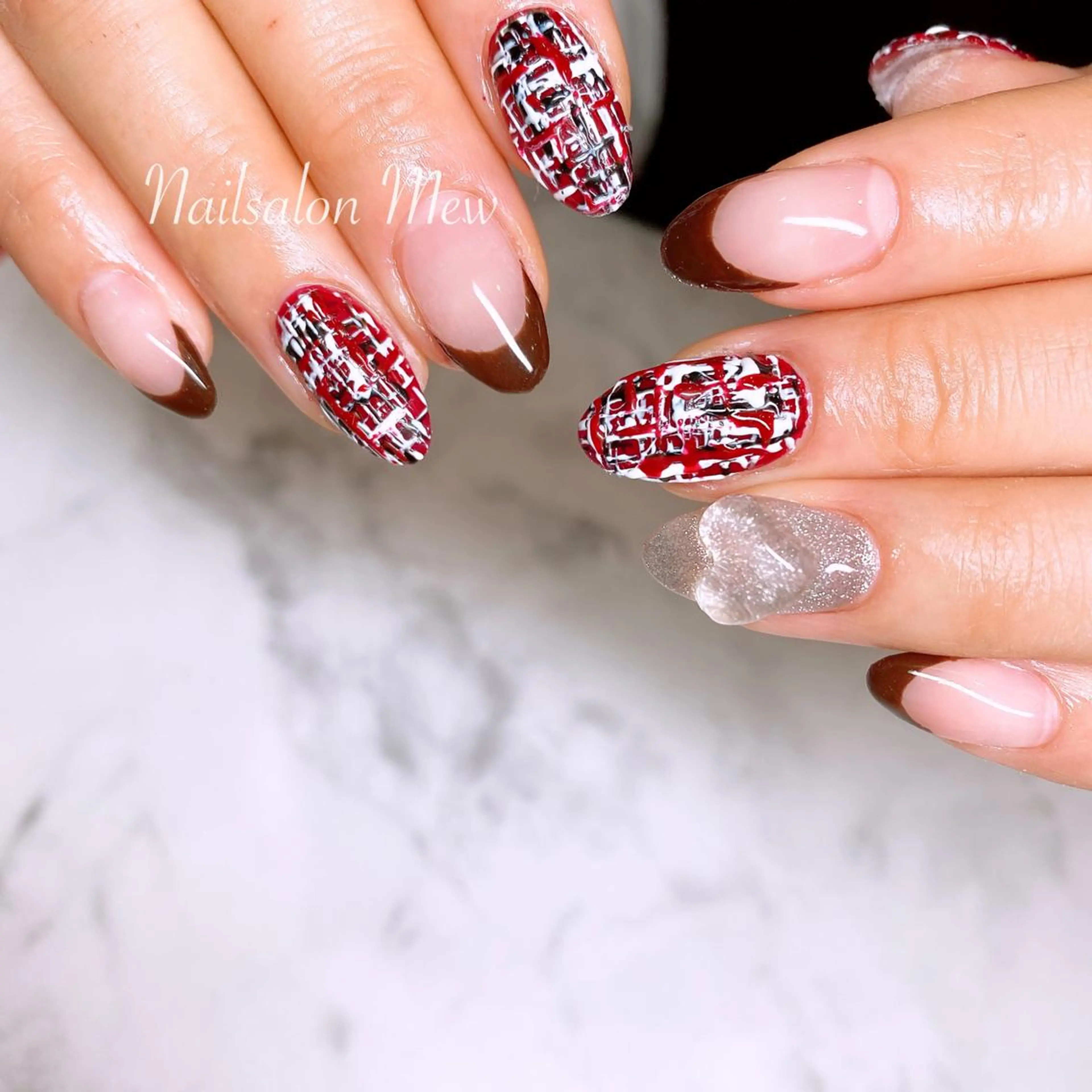 ネイル ハート マグネットネイル ハンドネイル Nailsalon Mew所属・Nailsalon Mew❤︎のネイルデザイン