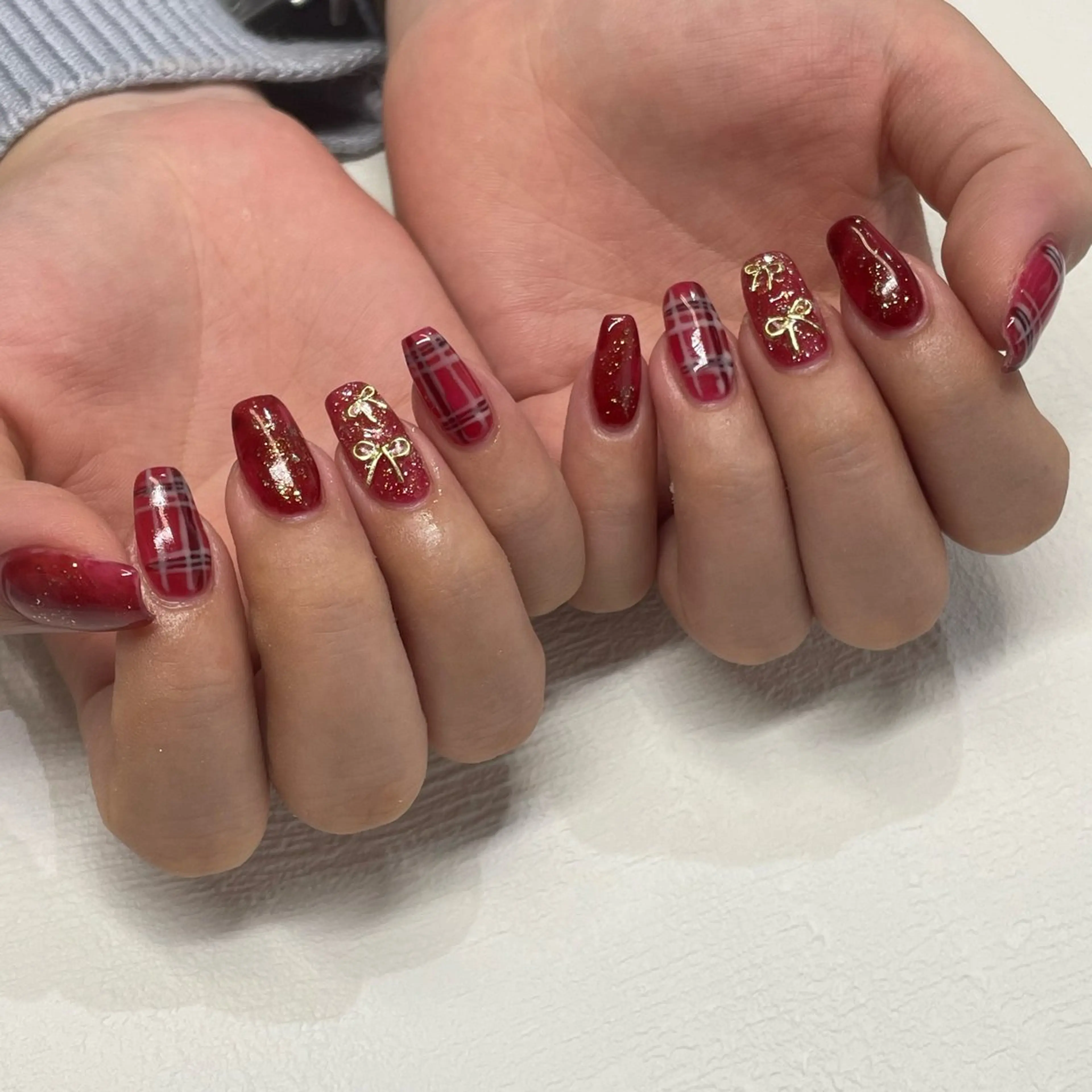 ネイル ハンドネイル Ada立川店🫧宮田 美桜のネイルデザイン