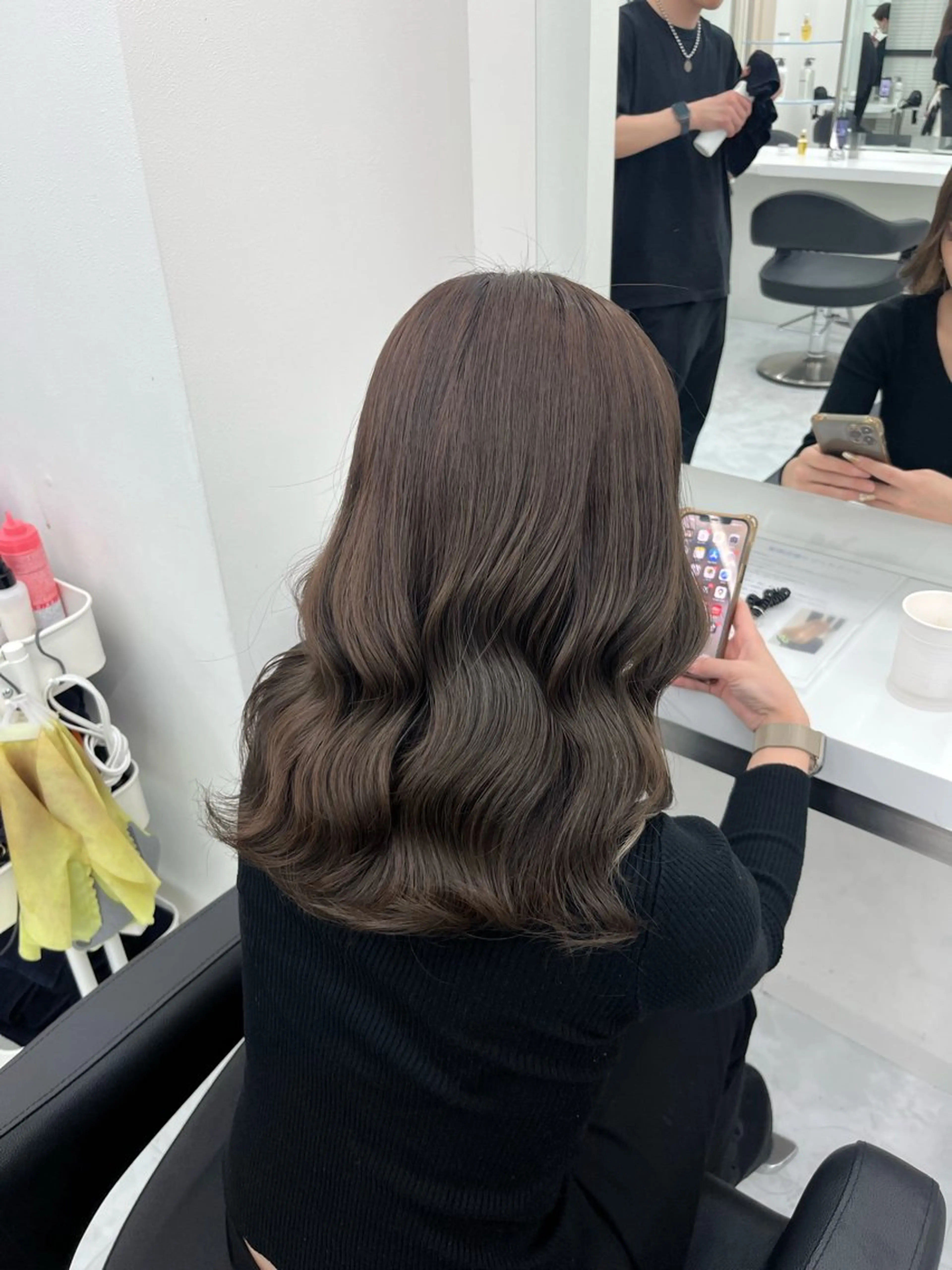 セミロング カラー ヘアアレンジ 艶髪ハイトーン🫧 Kurehaのヘアスタイル