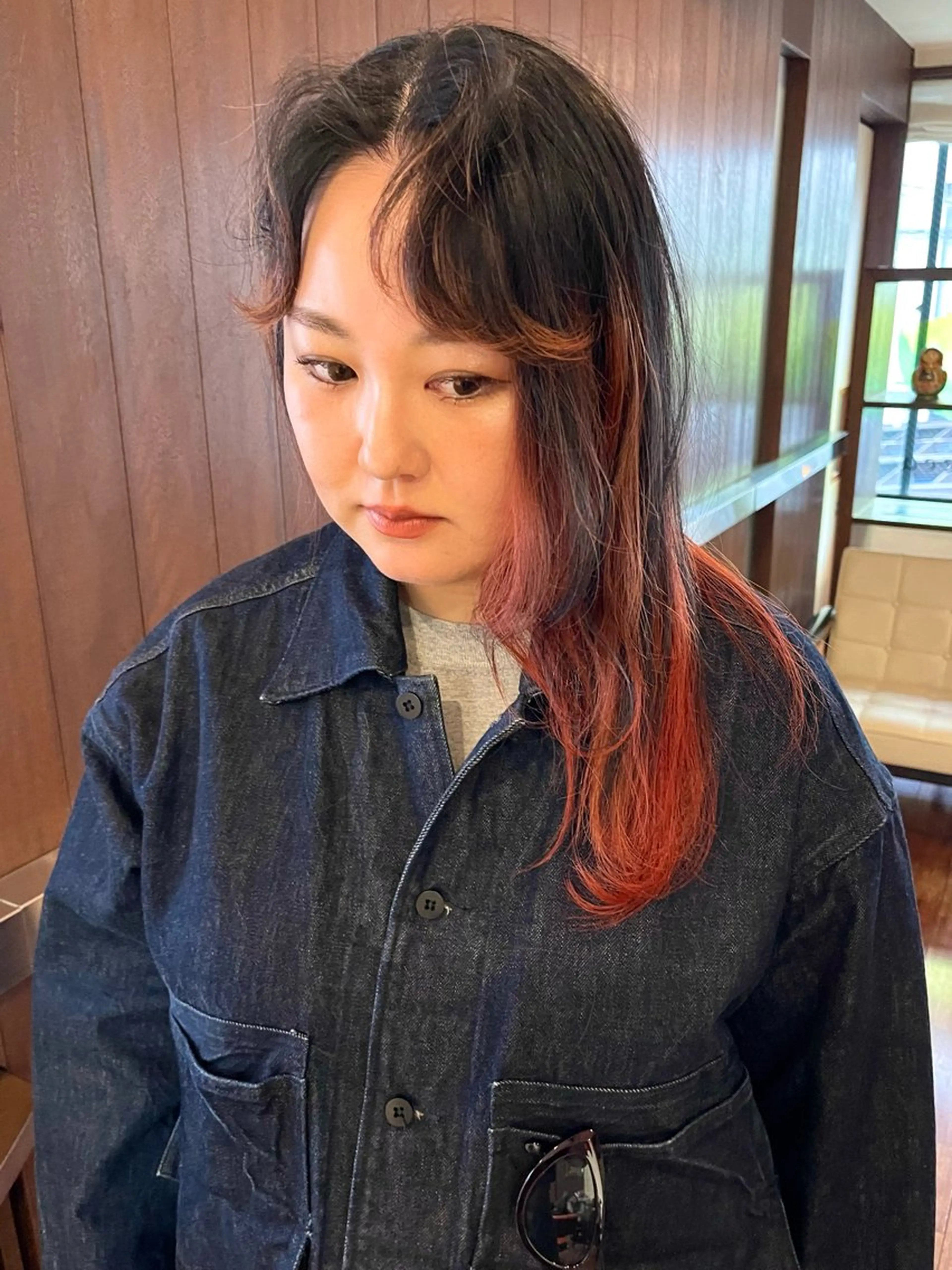 ロング カラー デザインカラー オレンジ カット ヘアカラー トリートメント 髪質改善ｶﾗｰ ｹｱﾌﾞﾘｰﾁ/ﾀﾑのヘアスタイル