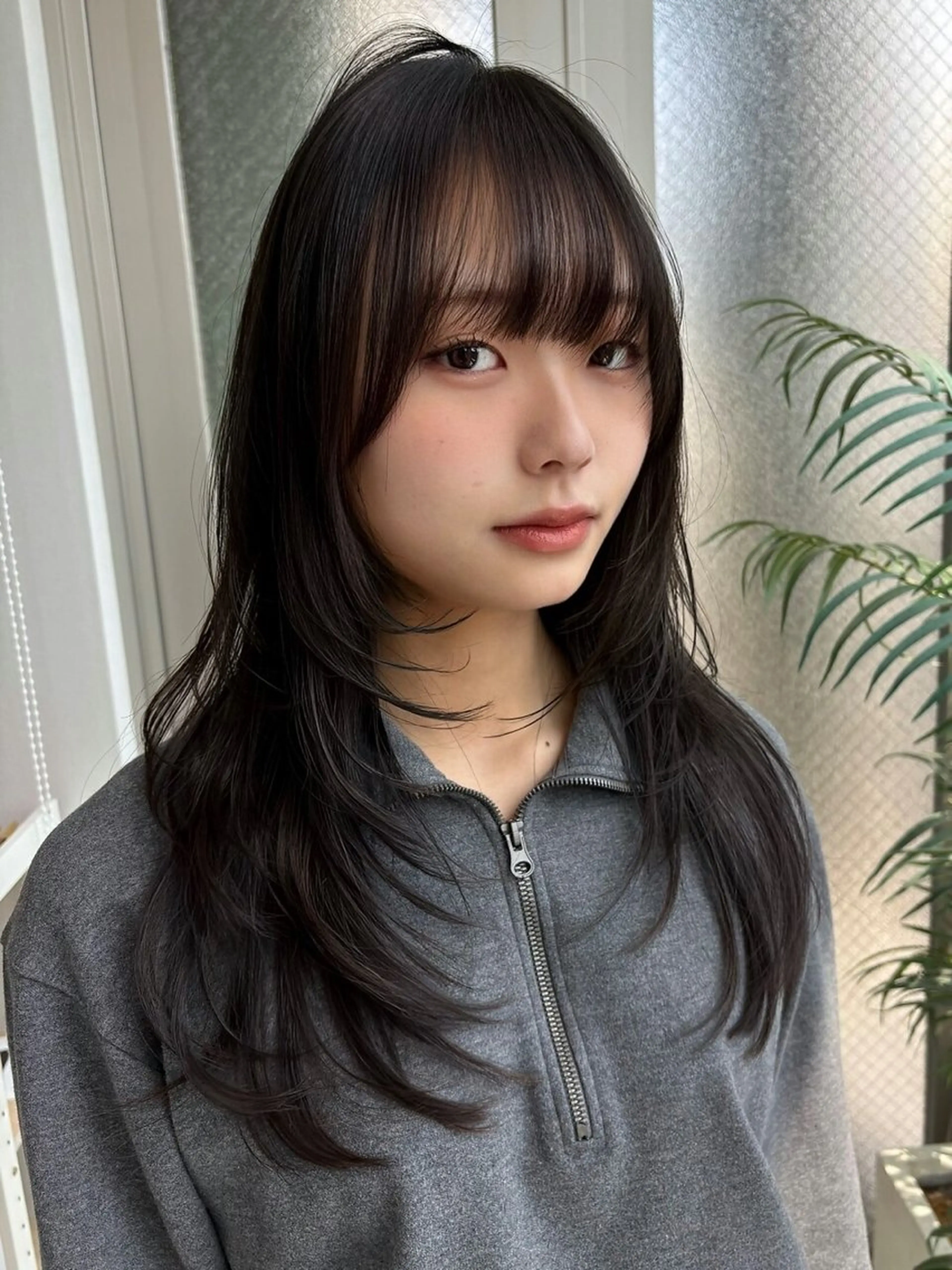 ロング レイヤーカット カット トリートメント ♡ザクザクレイヤー× うる艶透明感♡西島のヘアスタイル