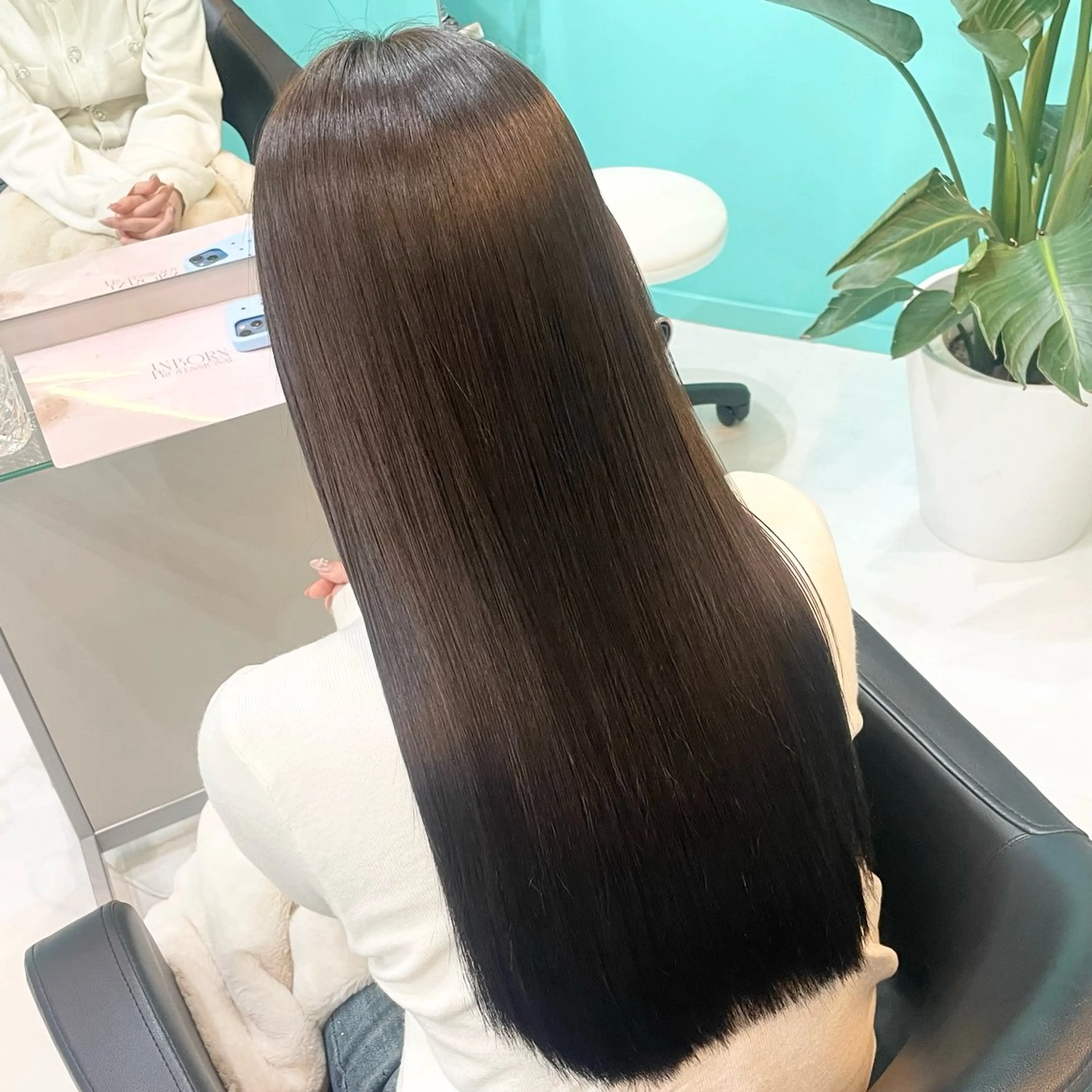 ロング カラー グレージュ オリーブグレージュ オリーブグレー カット ヘアカラー トリートメント 艶/透明感 🫧カラーのヘアスタイル