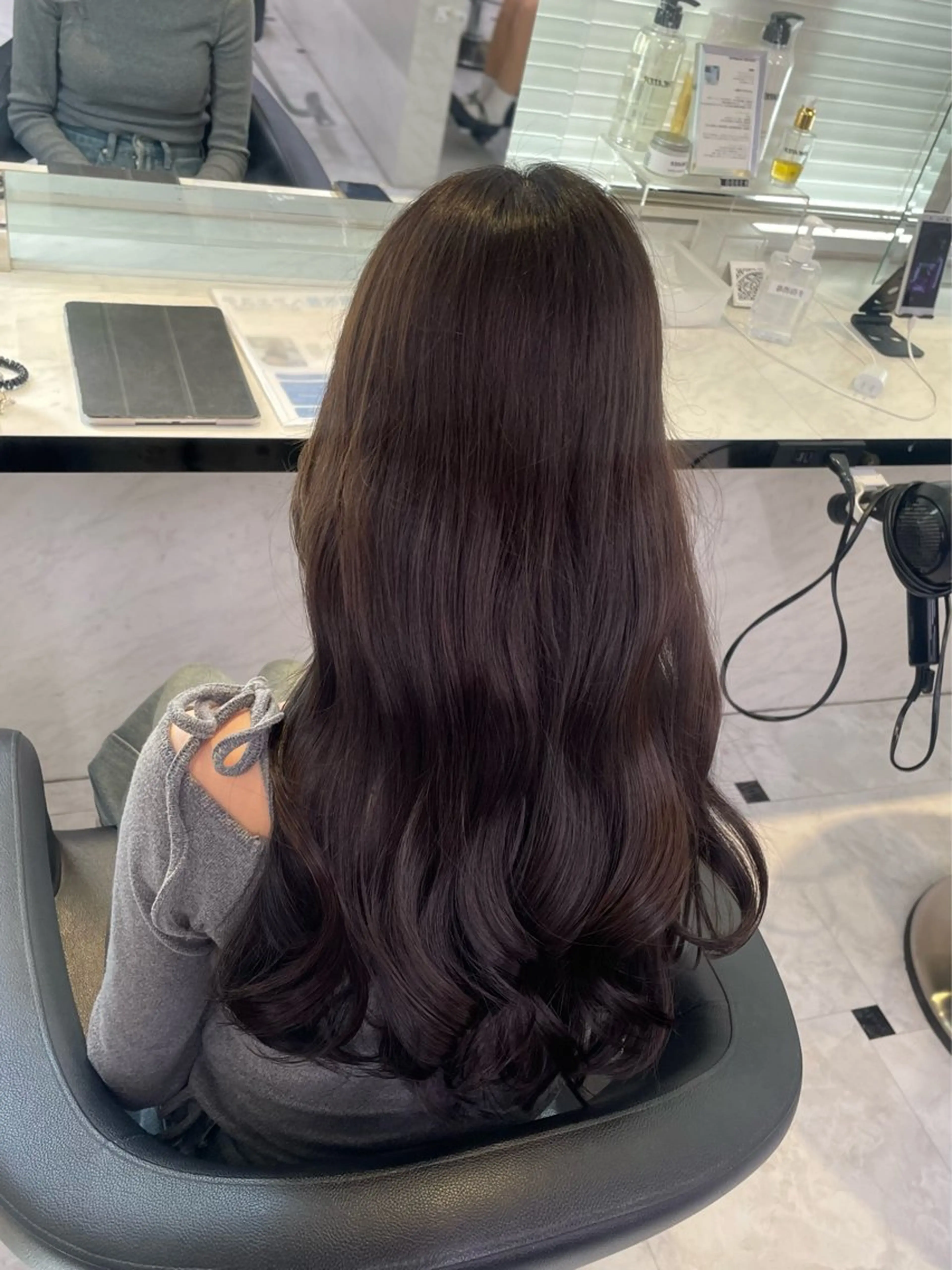 ロング カット ヘアカラー うる艶トレンドヘア 🕊️上野BABYのヘアスタイル