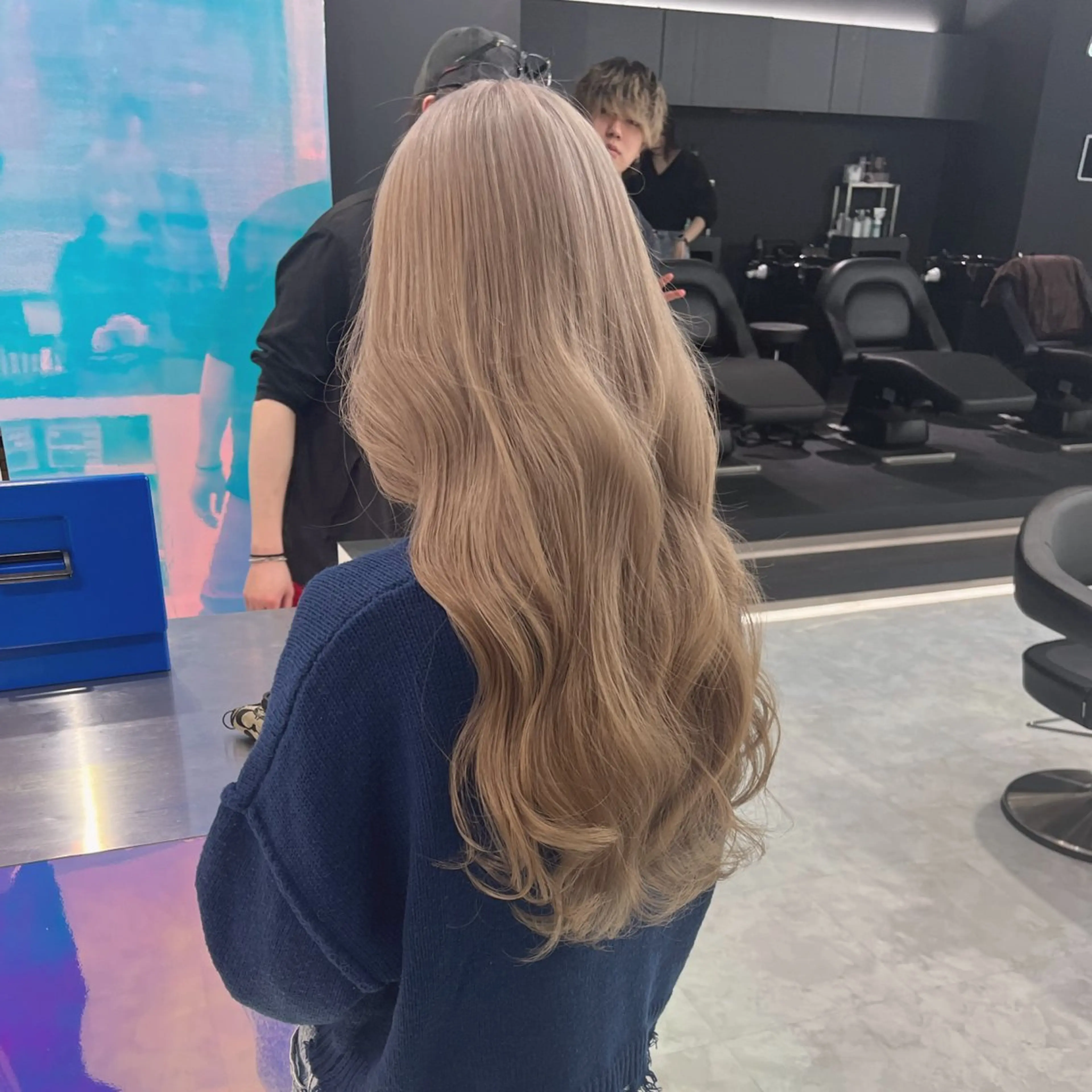 ロング カラー ヘアカラー ブリーチボブNo.1 🥇/KOHEIのヘアスタイル