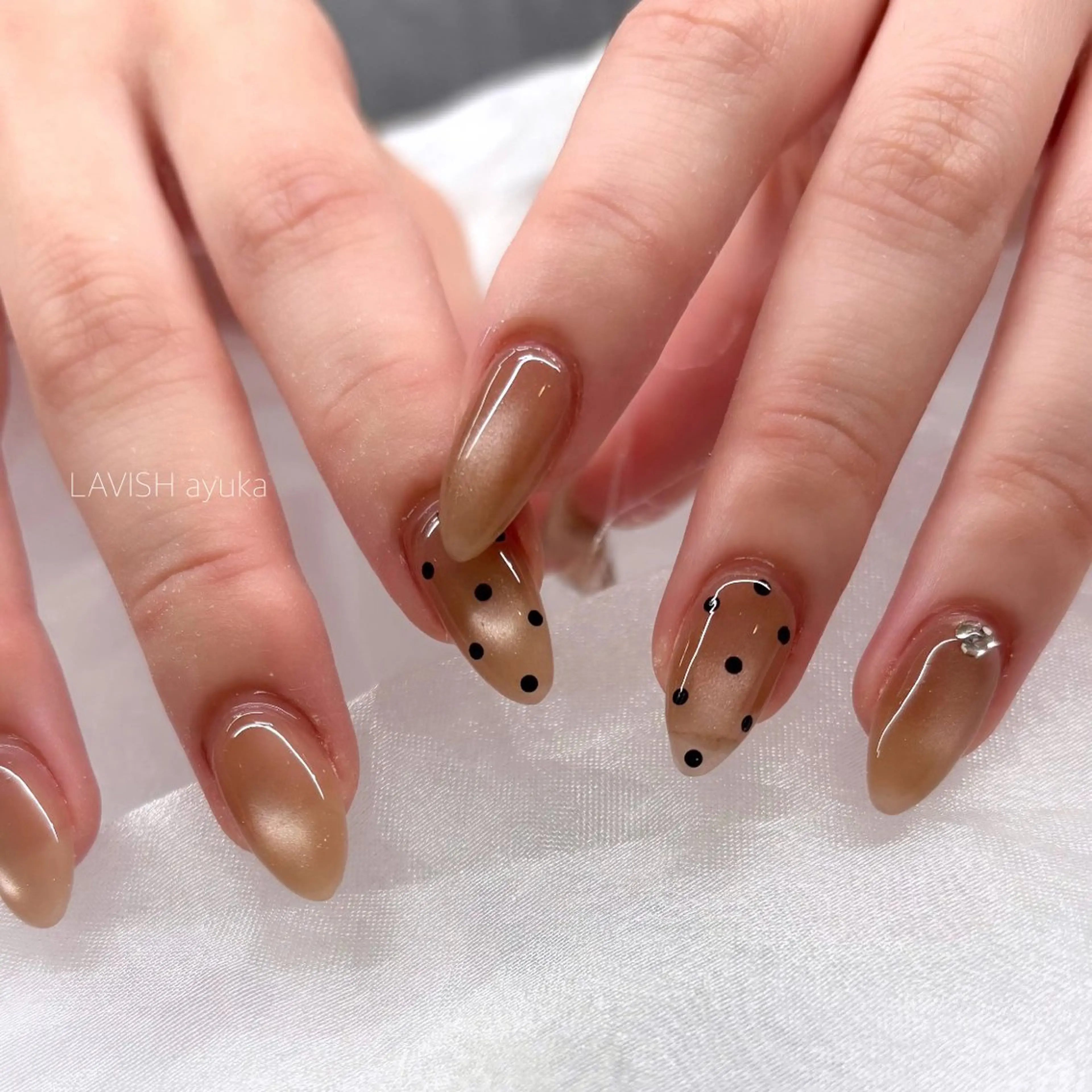 【𝙷𝚊𝚗𝚍】 アート6本+ワンカラー4本(当店5週間以内オフあり)の写真