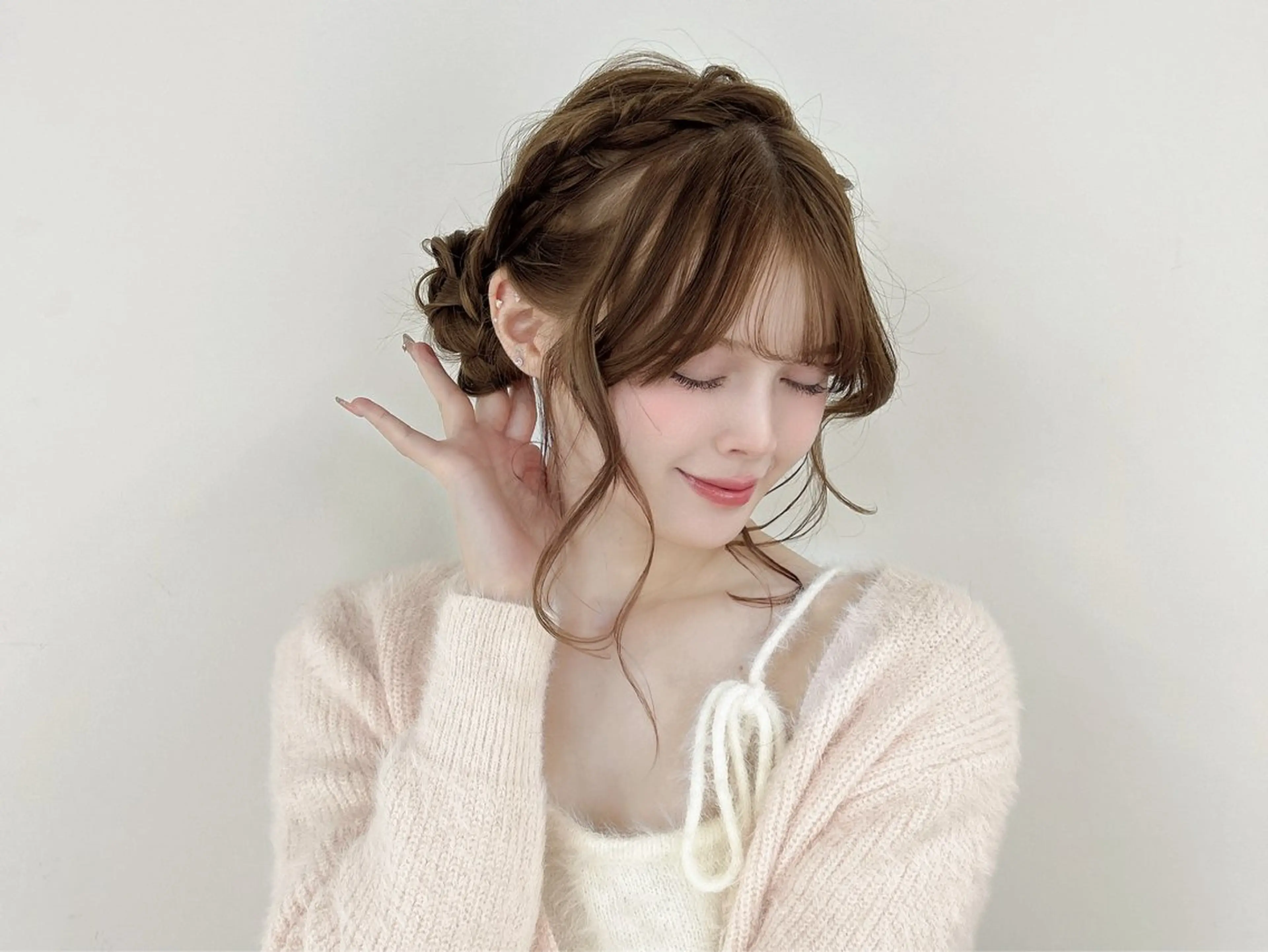 ヘアアレンジ 🤍YUKI 韓国 艶髪 🤍のヘアスタイル