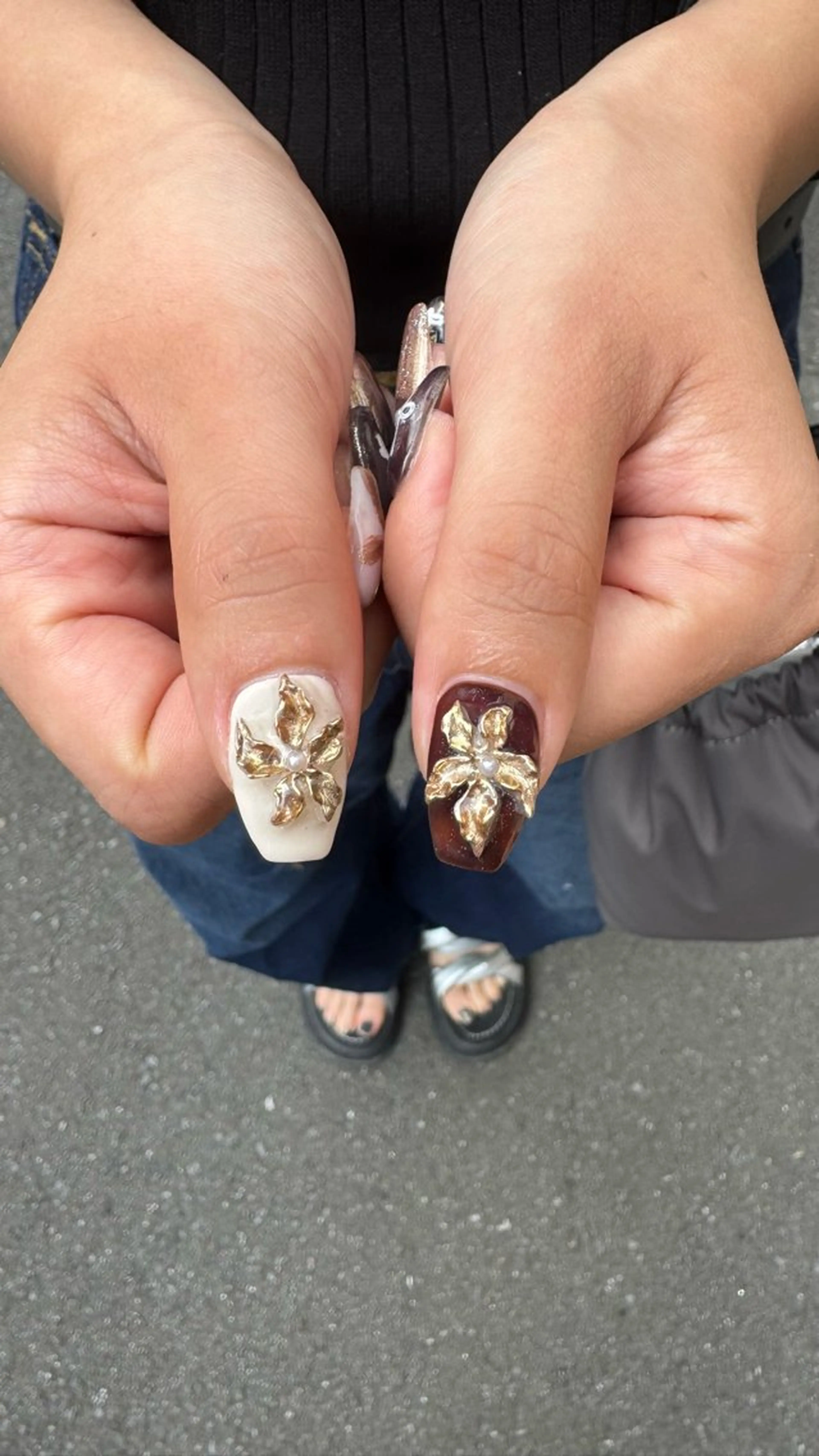 ネイル フラッシュネイル ホログラムネイル 韓国ネイル レース ラメ(グリッター) ハンドネイル MH_ Nailのネイルデザイン