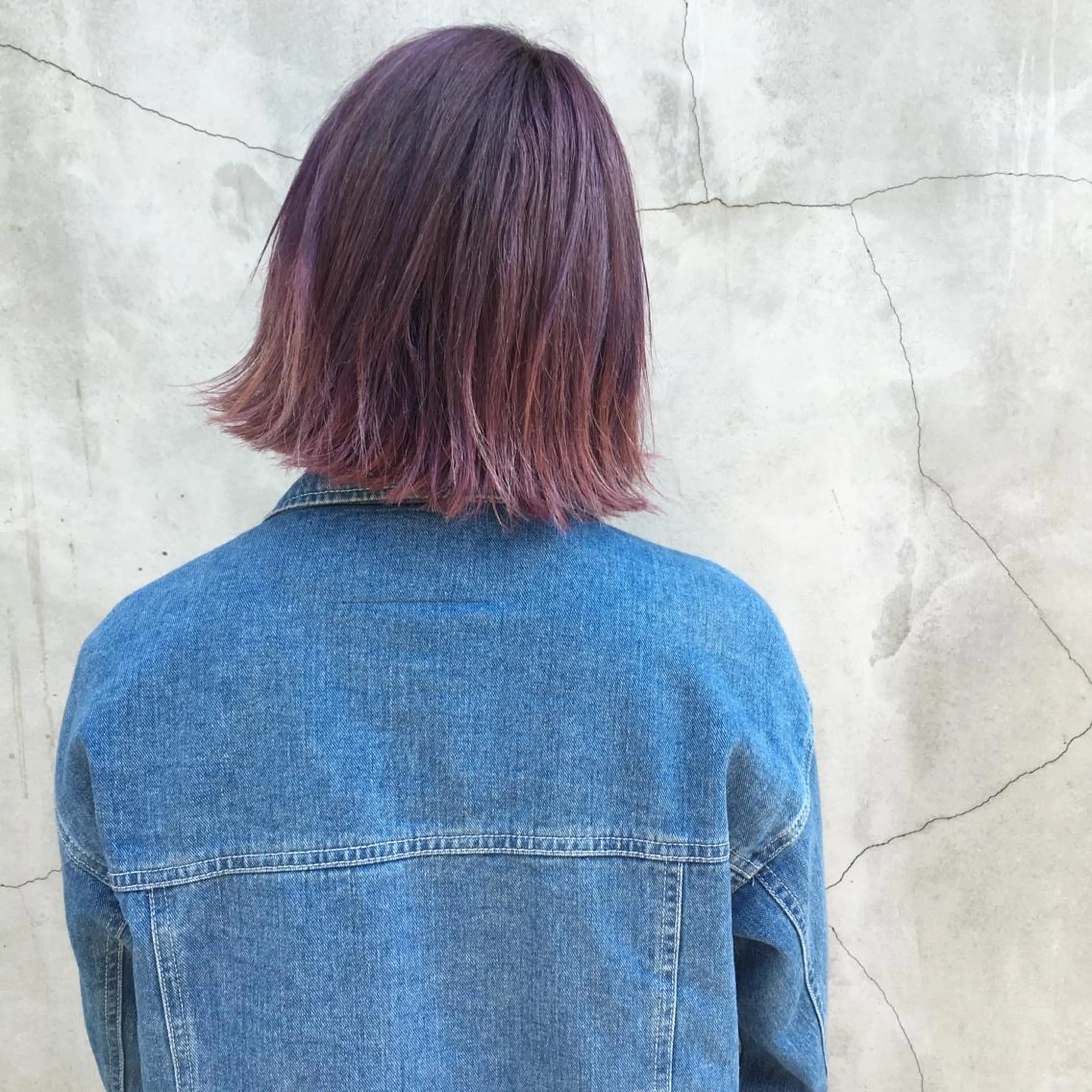 ショート ミディアム セミロング カラー ヘアアレンジ アッシュ ブルーカラー レイヤーカット BLend 渋谷のヘアスタイル