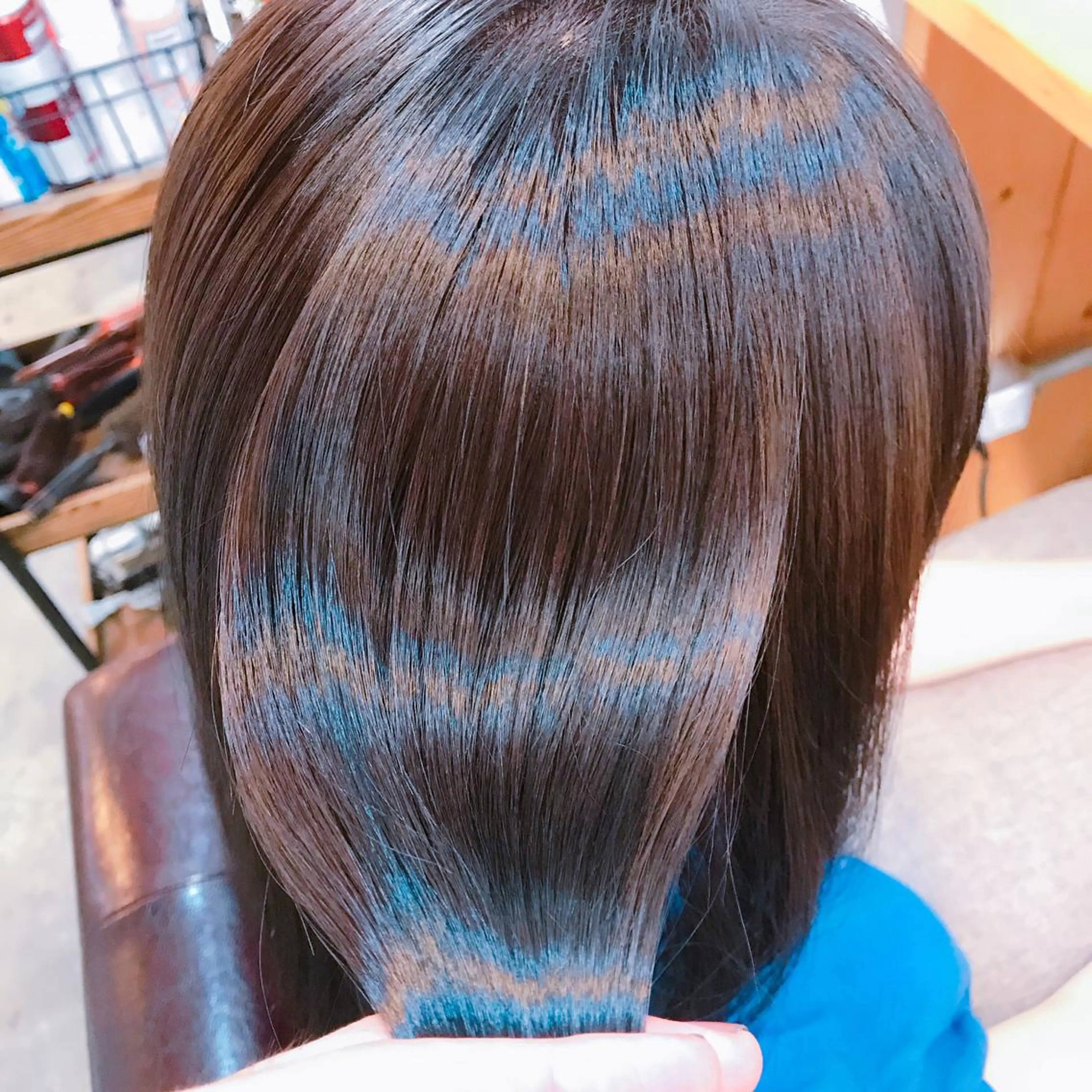 セミロング カラー アディクシーカラー ブルーカラー ブルージュ 🌈限定価格🌈 鈴木　瑛輔のヘアスタイル