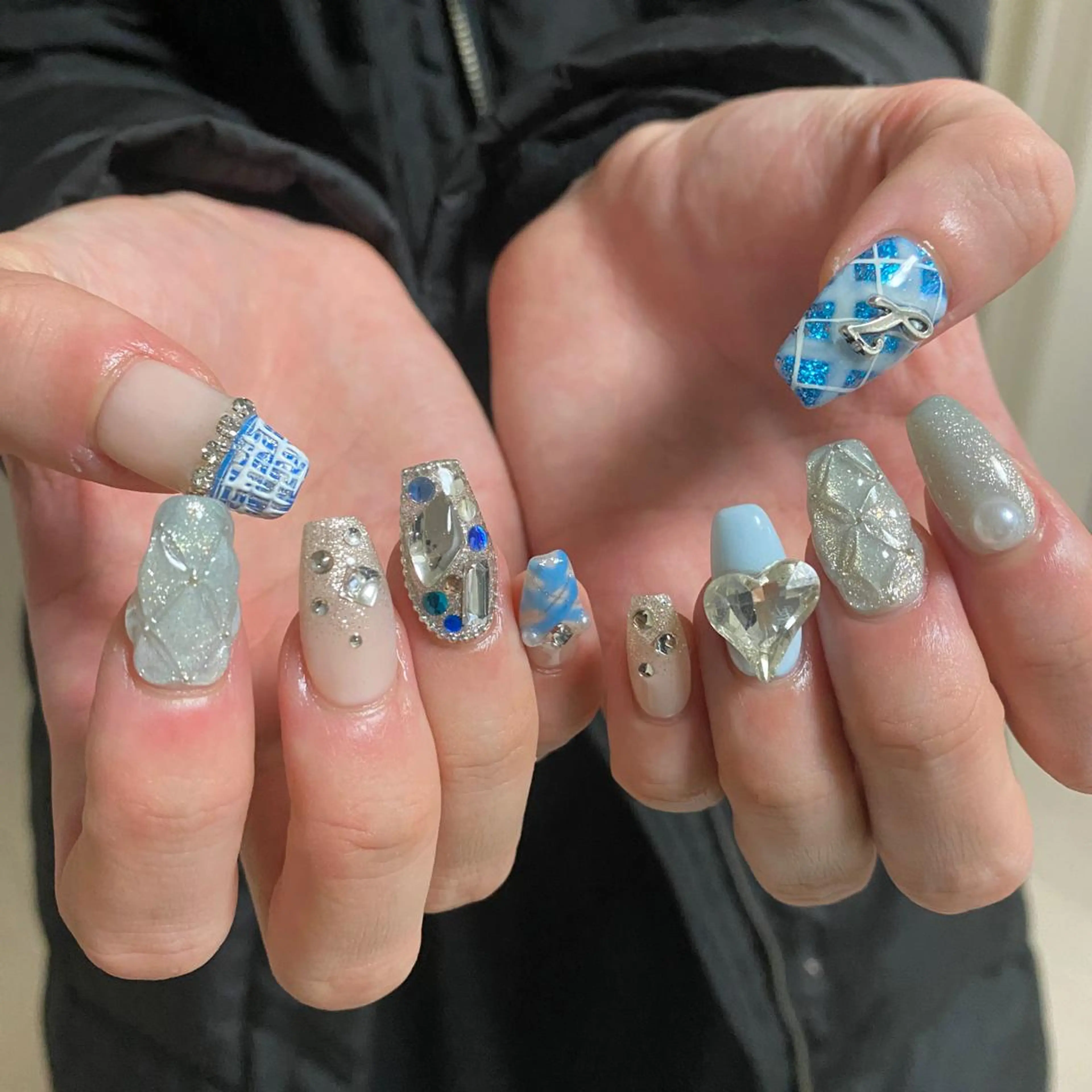 ネイル ハンドネイル Blomeel Nailのネイルデザイン